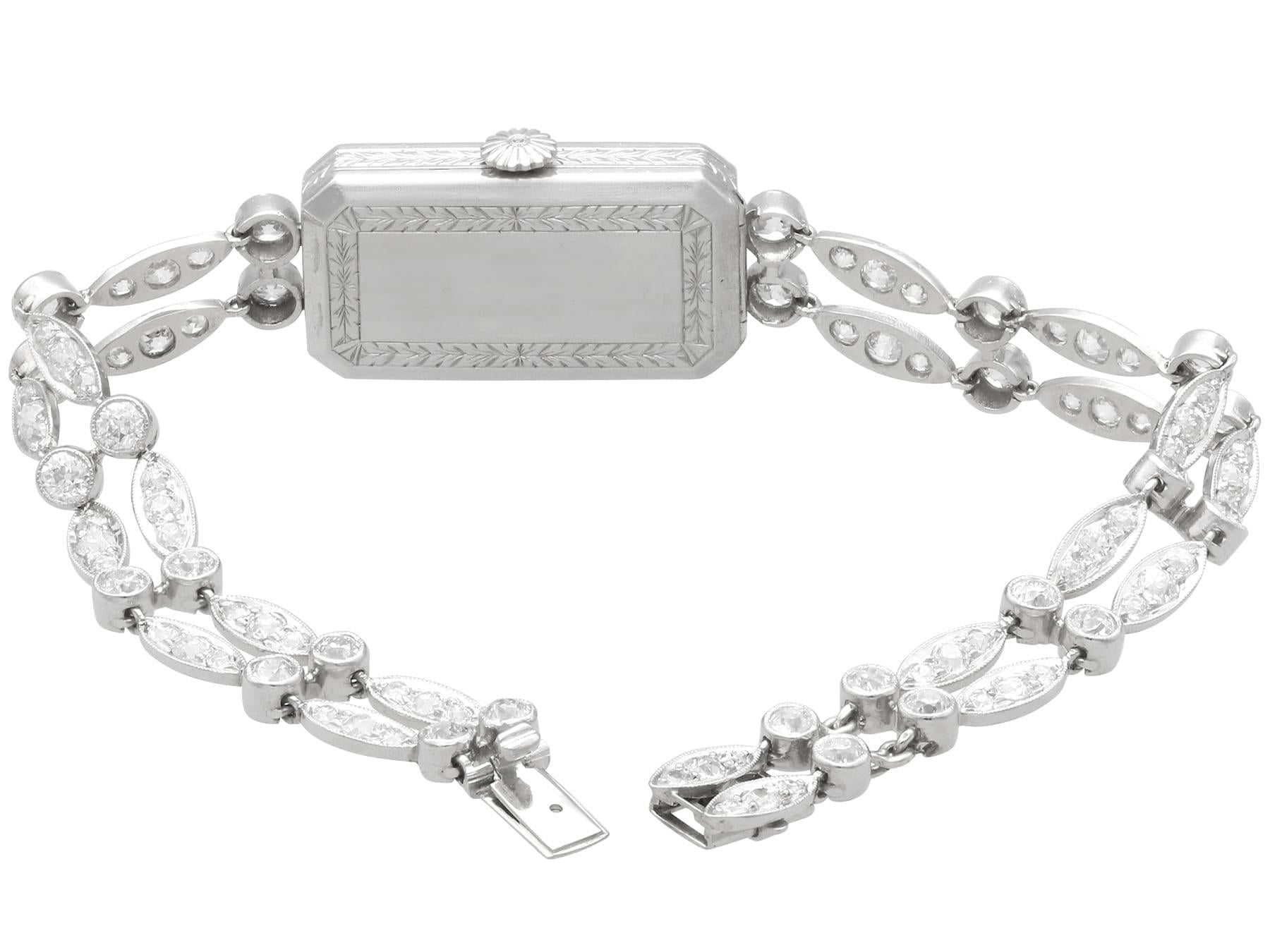 Orologio da cocktail in platino e diamanti Art Déco da 5,44 carati - CIRCA 1935 in vendita 8