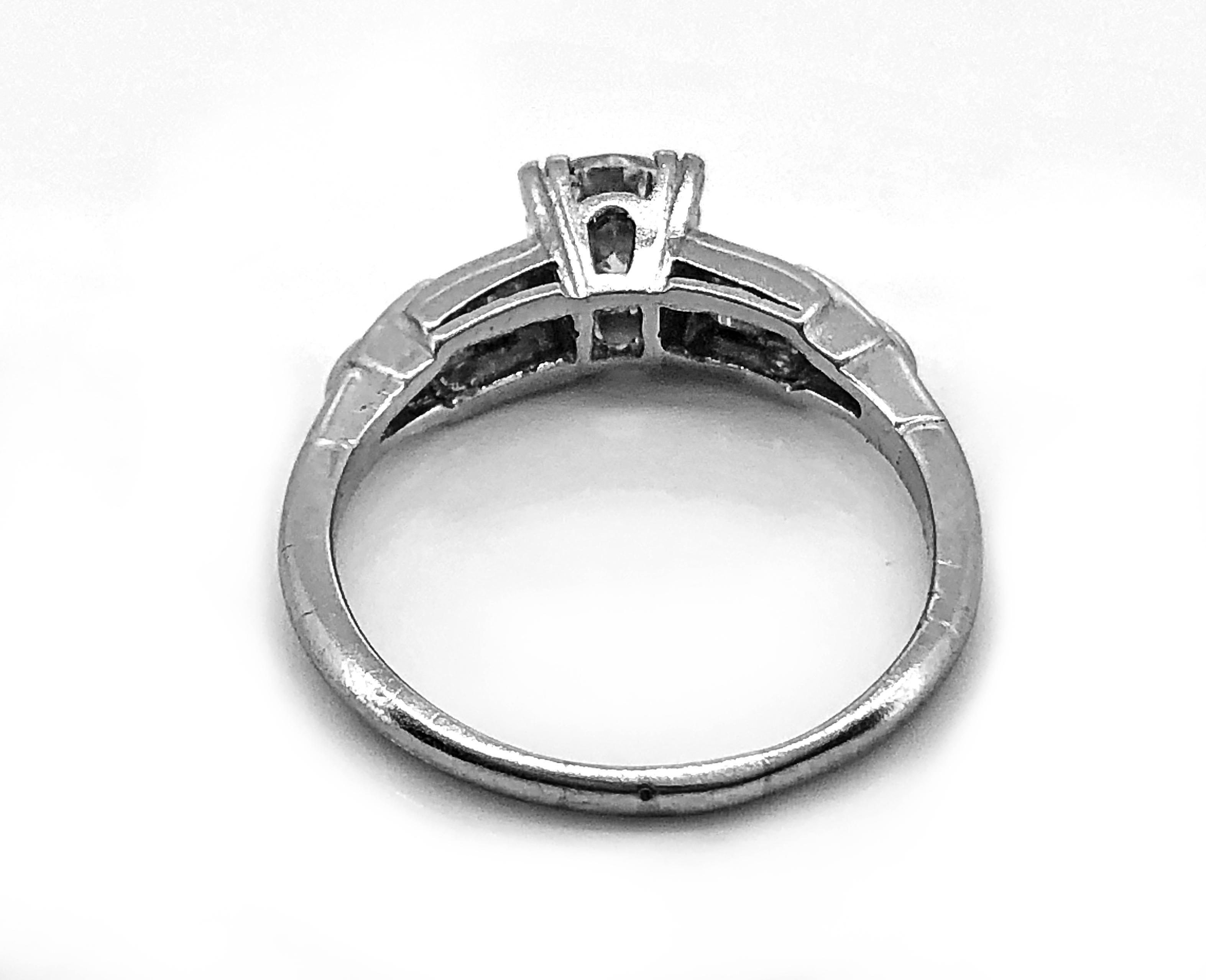 Women's or Men's Art Deco .55 Carat Diamond Platinum Engagement Ring 