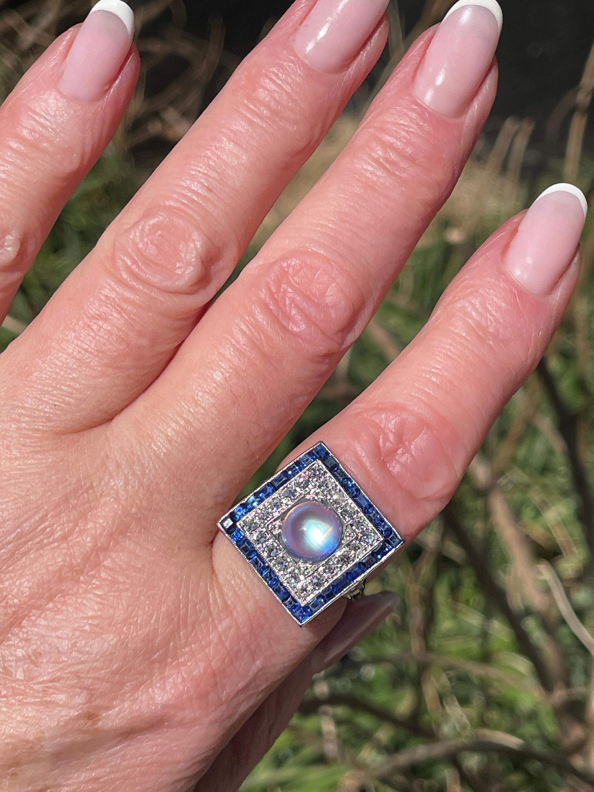 Art Deco 5.54ctw Blue Moonstone Diamond Sapphire Platinum Dinner Ring, C. 1920 For Sale 10