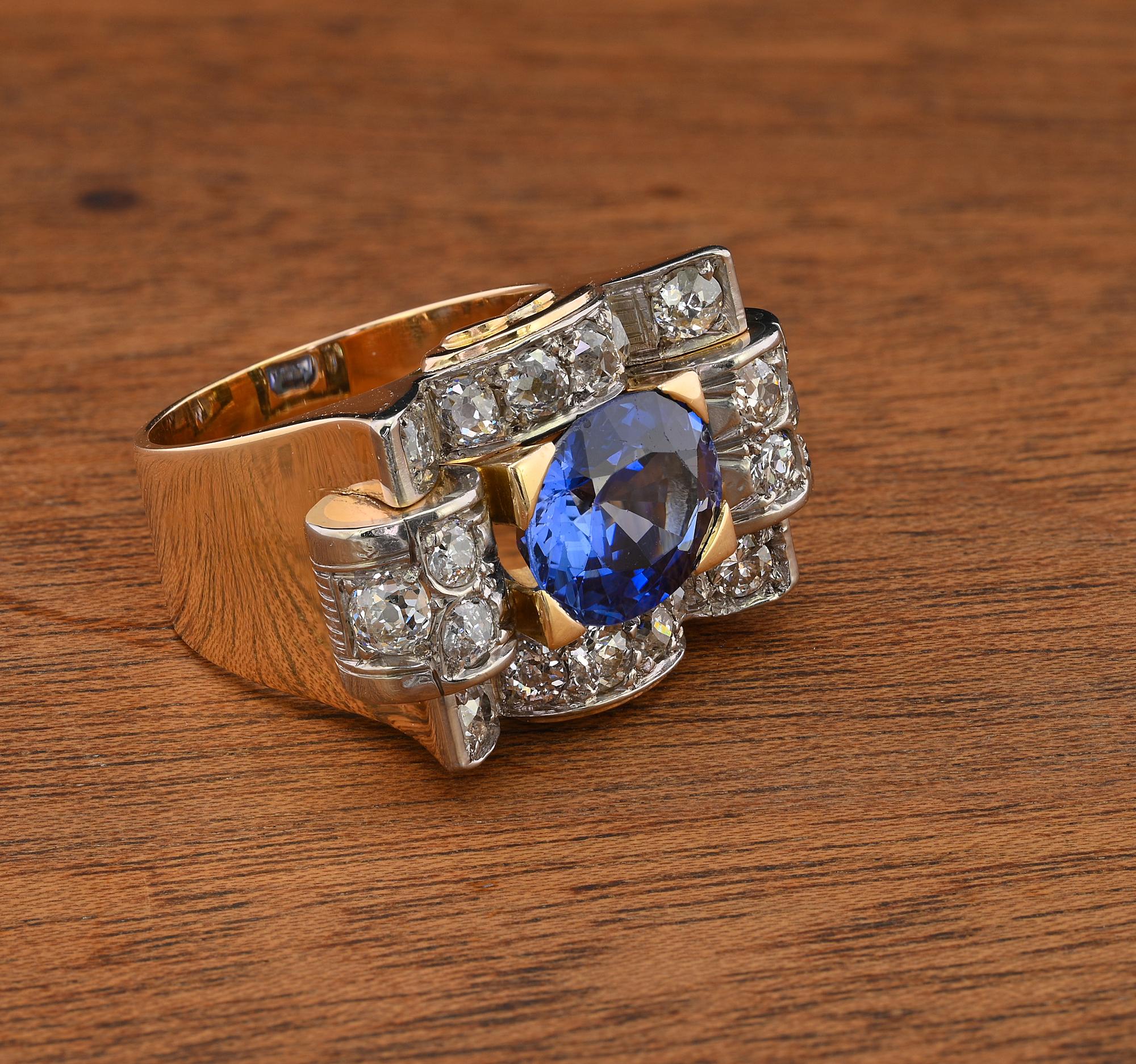 Art Deco 5,60 Karat Verneuil Saphir 3,20 Karat Diamantring (Ovalschliff) im Angebot