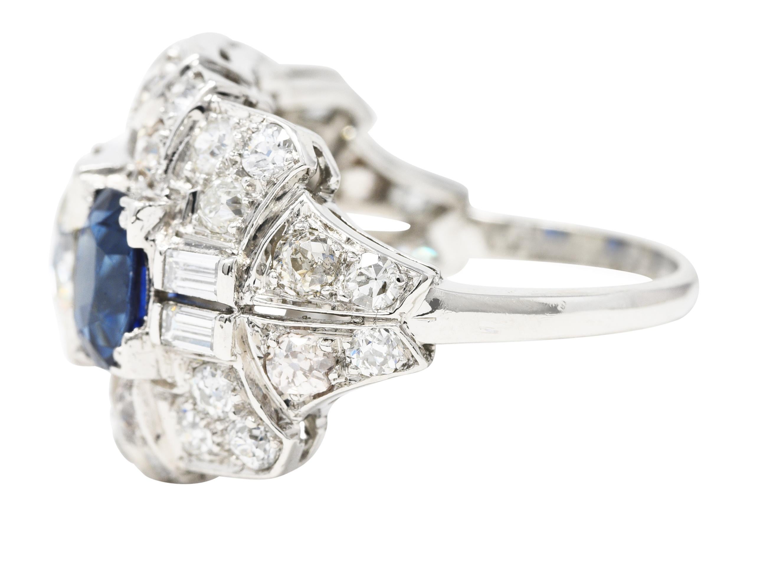Art Deco 5.61 Carats Diamond Sapphire Platinum Bombè Band Ring For Sale 1