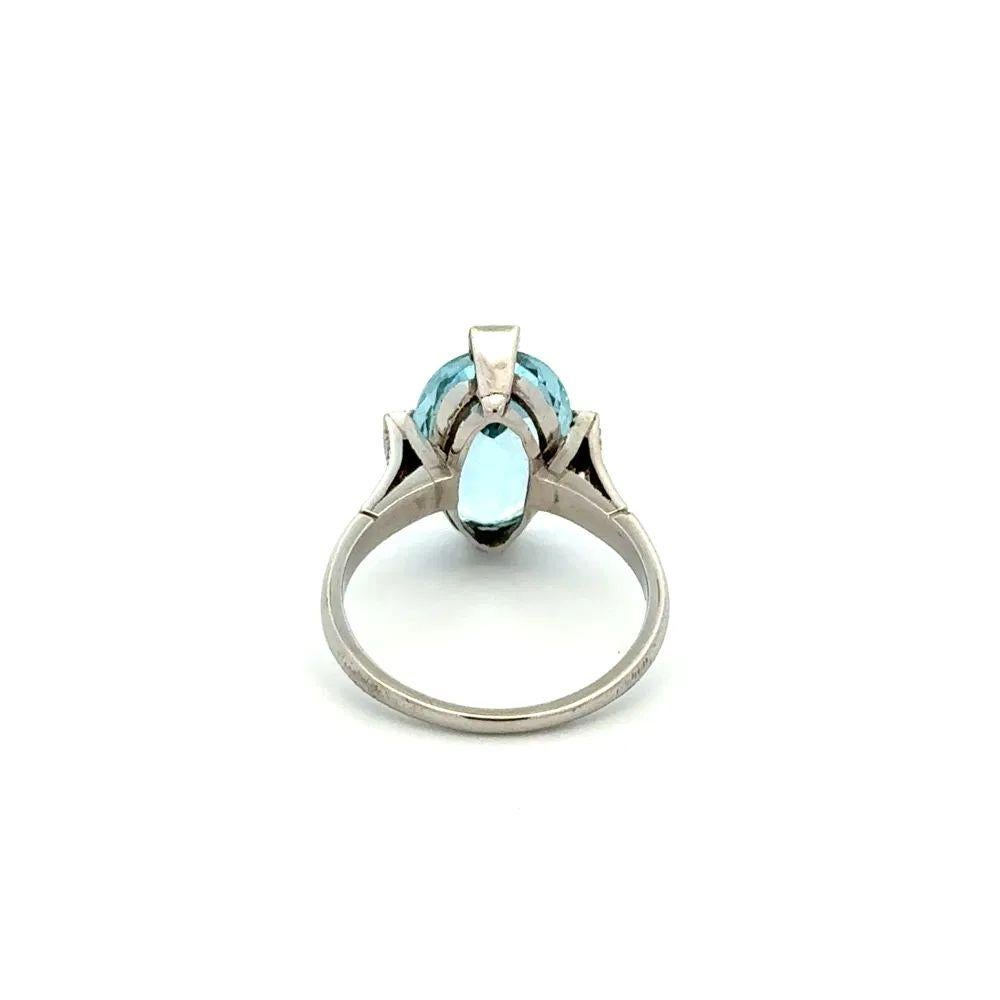 Women's Art Deco 5.70 Carat Aquamarine and Diamond Platinum Ring For Sale