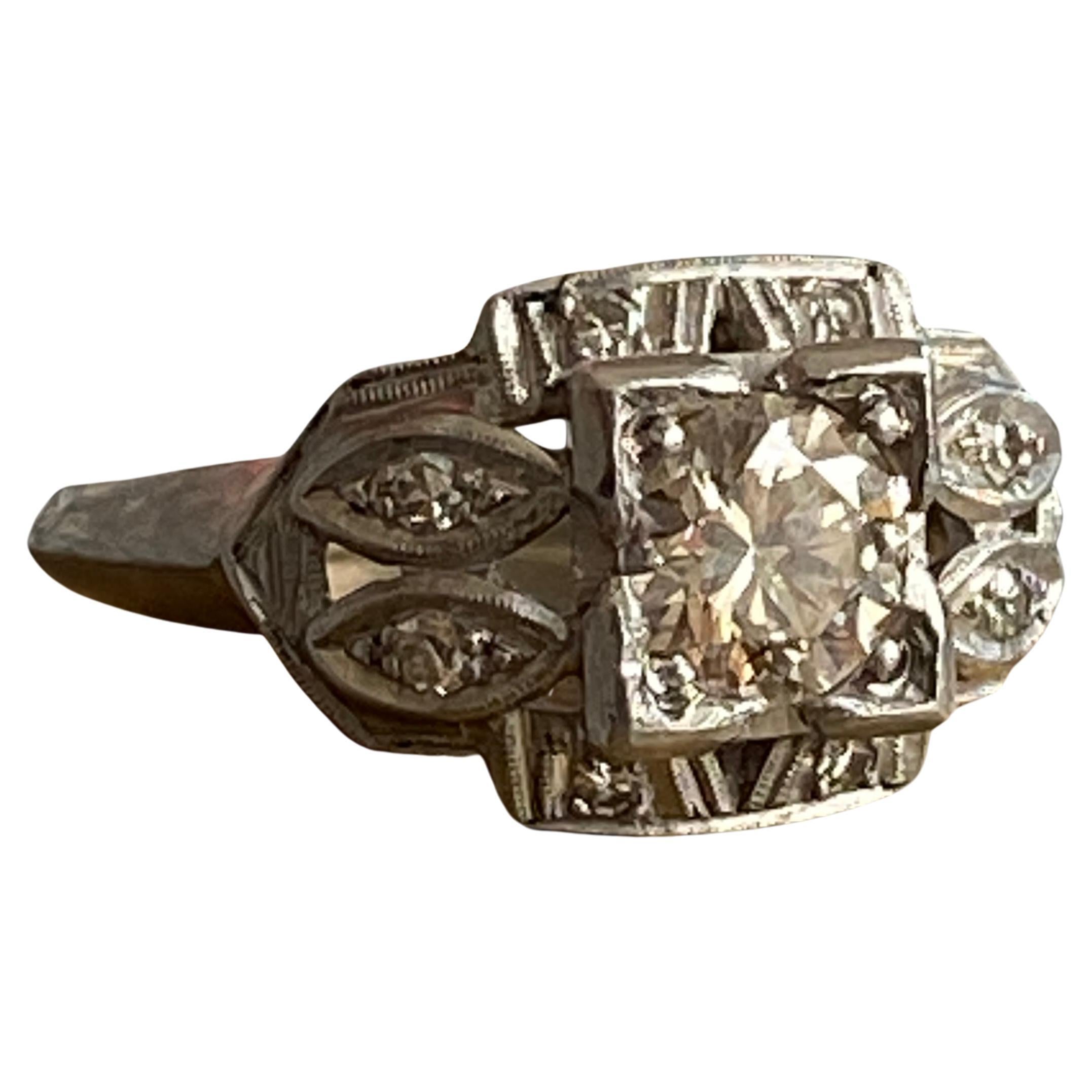 Bague de fiançailles Art déco en platine avec diamants de 0,57 carat en vente 15