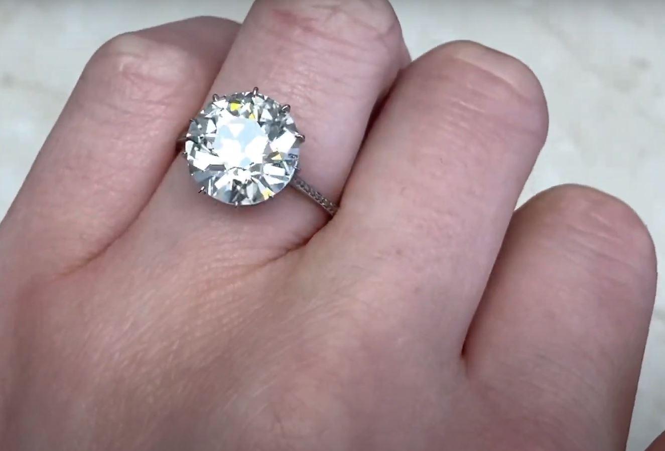 Art Deco 5.81ct Diamond Engagement Ring, Old European Cut, J color, VS1 Clarity For Sale 1