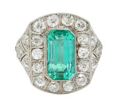 Art Decó 5.86 CTW Esmeralda Colombiana Diamante Platino Anillo Halo Vintage GIA