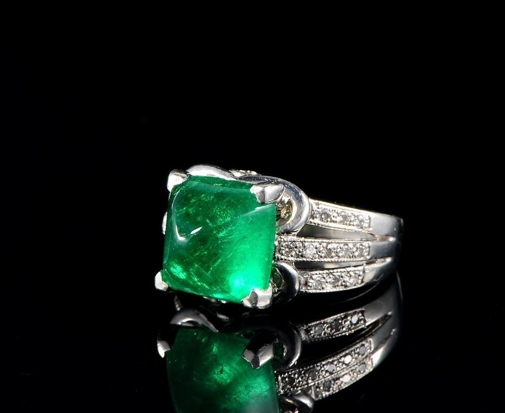 Art Deco 5.95 Ct  Solitaire Colombian Emerald Diamond Platinum Ring In Good Condition For Sale In Napoli, IT