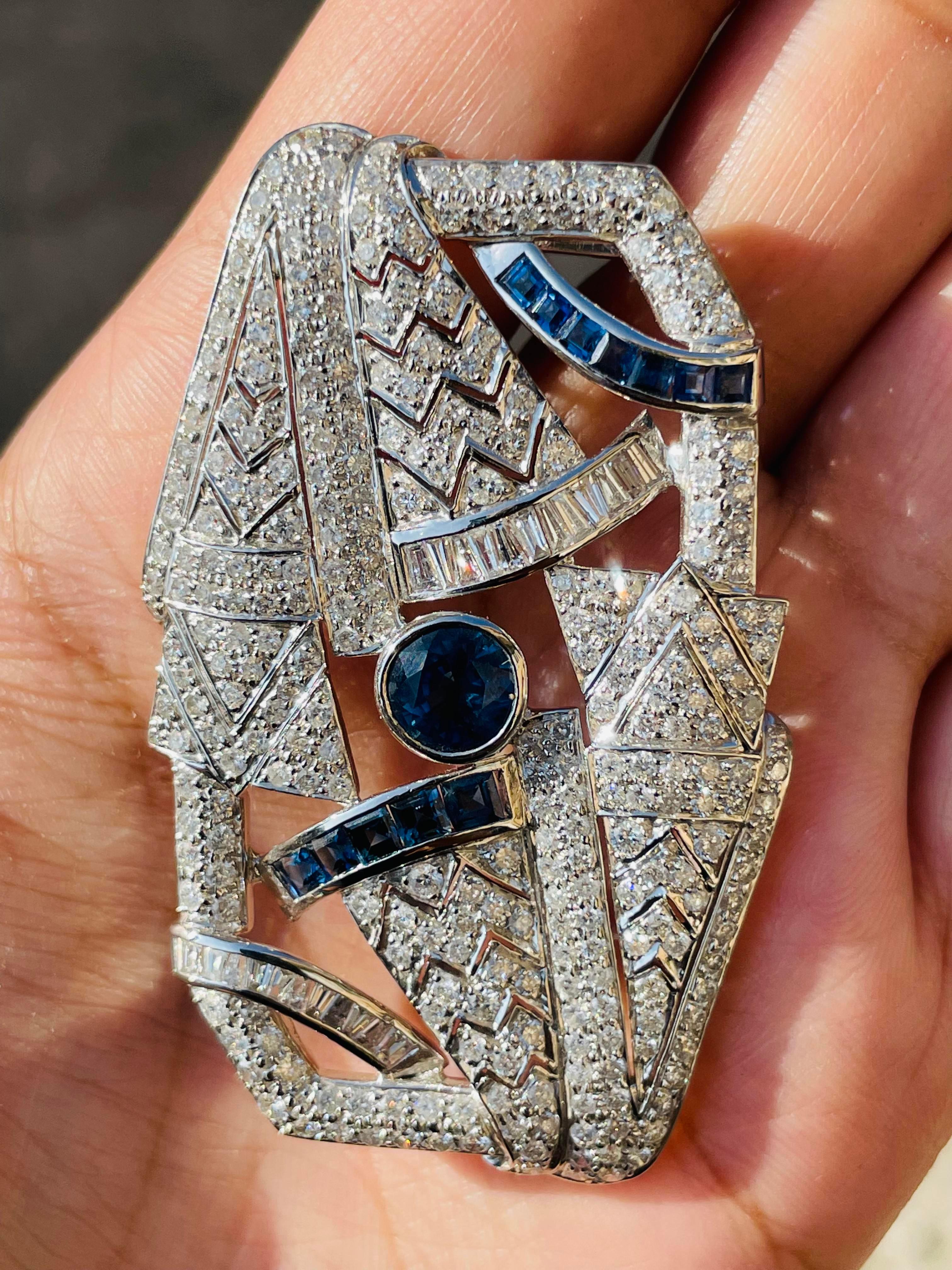 Regal 5.96 CTW Diamond 3.9 CTW Sapphire Brooch in 18k Solid White Gold For Sale 1