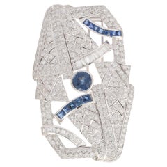 Broche Regal de diamantes de 5,96 quilates y zafiros de 3,9 quilates en oro blanco macizo de 18 quilates