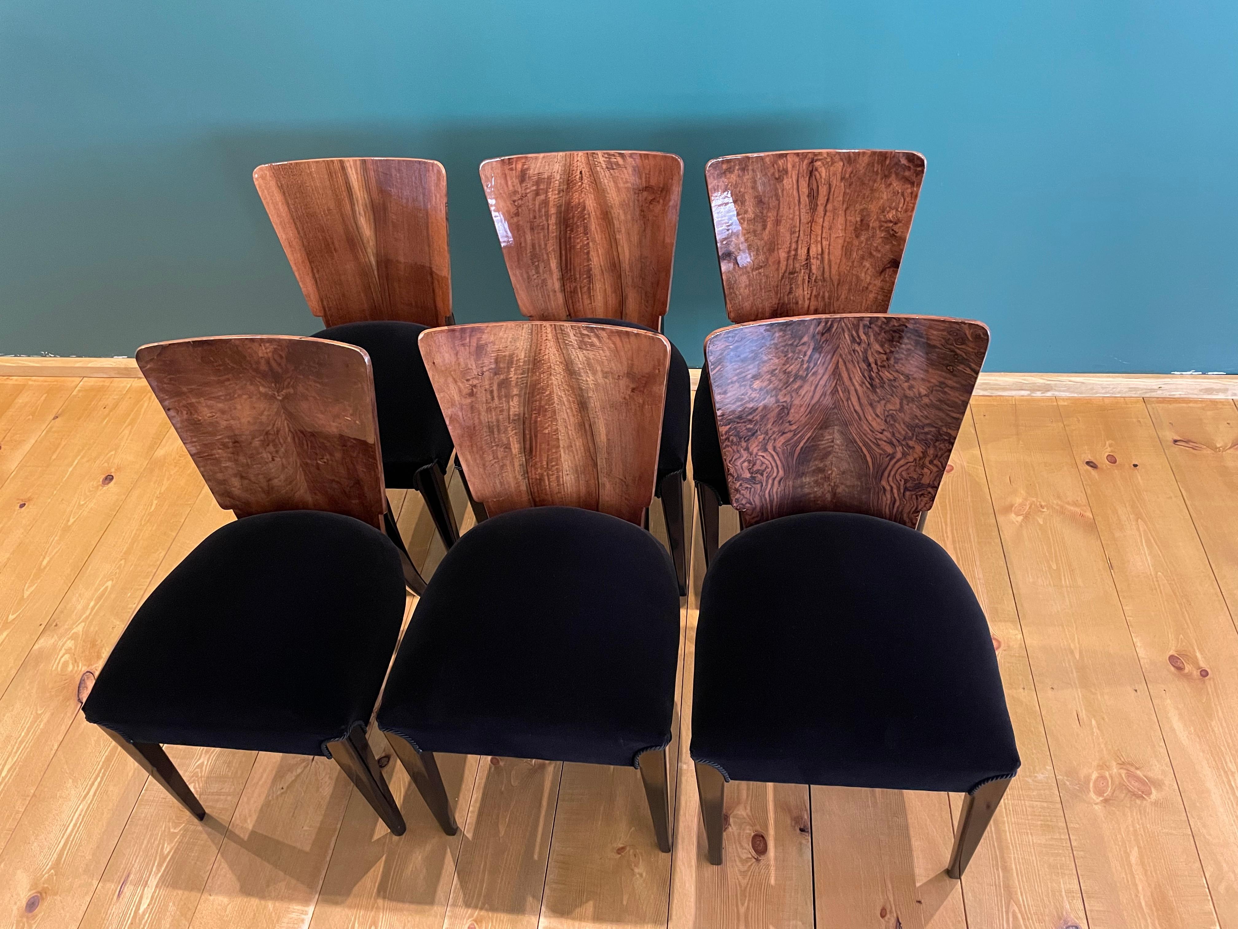 Milieu du XXe siècle 6 chaises Art Déco J. Halabala en vente