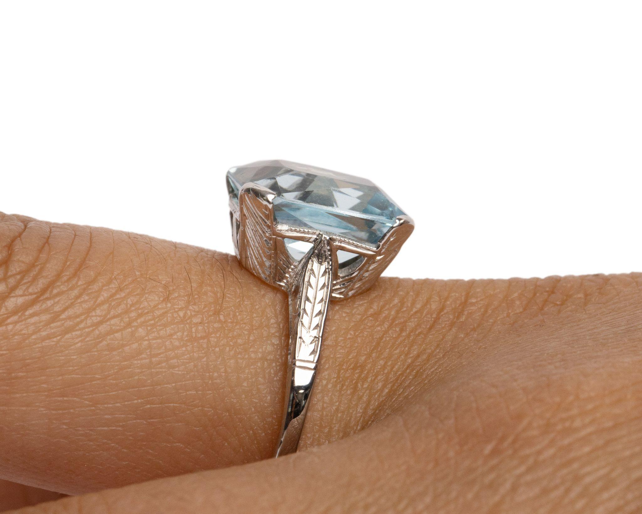 Art Deco 6 Karat Radiant Cut Aquamarin 18 Karat Weißgold geätzt Ring 1