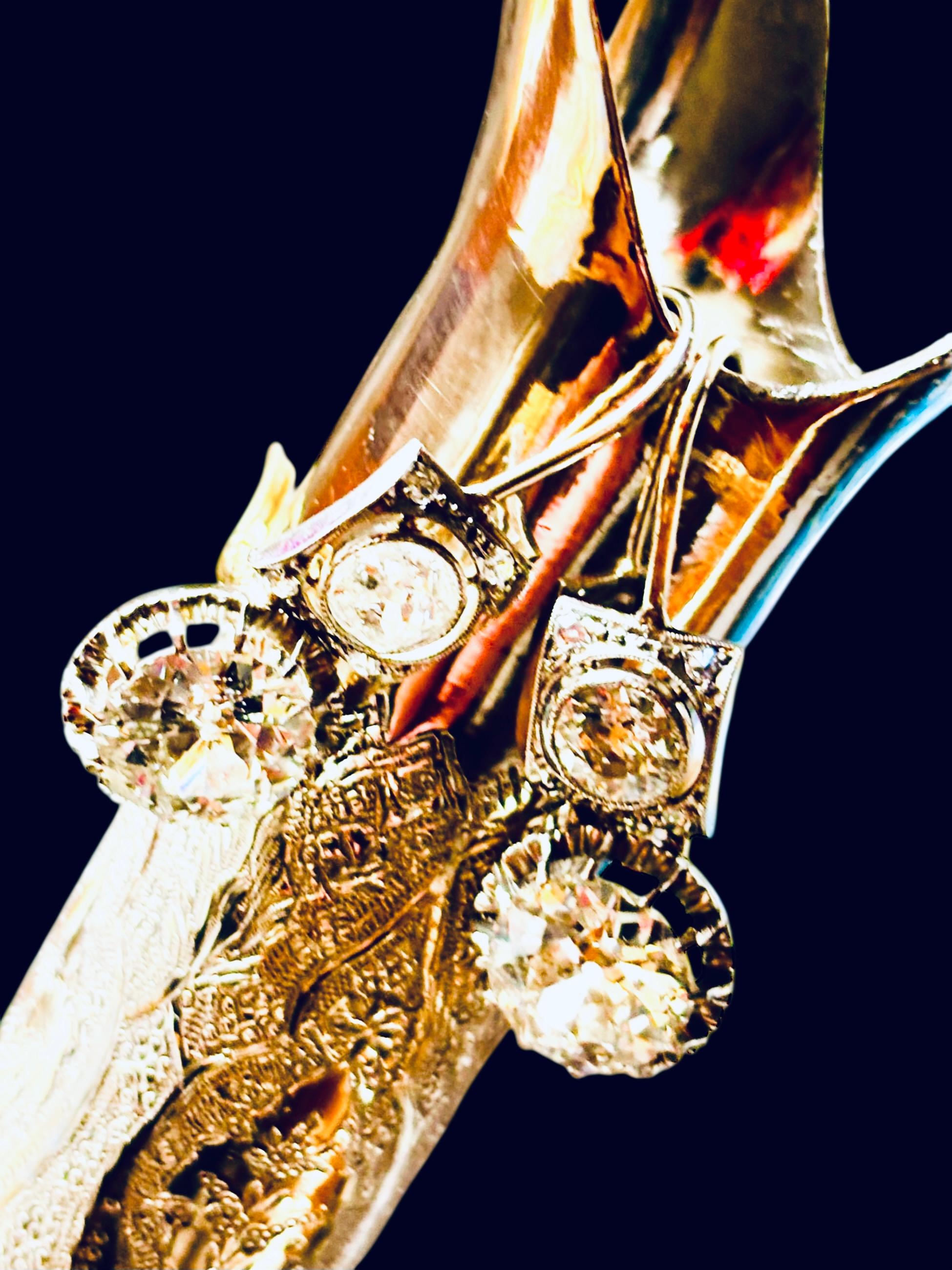 Boucles d'oreilles art déco en platine, 6,00 carats, diamant taille européenne, vers 1925 en vente 6