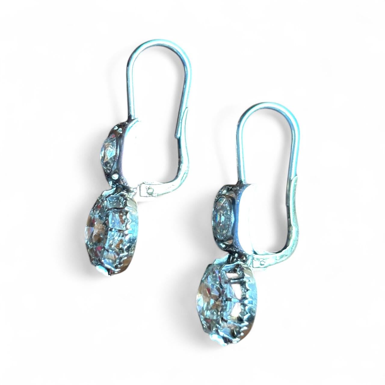 Boucles d'oreilles art déco en platine, 6,00 carats, diamant taille européenne, vers 1925 en vente 7