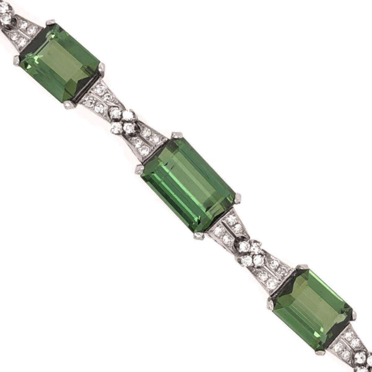 Art Deco 62.0 Carat Tourmaline and Diamond Platinum Bracelet Fine Estate Jewelry In Excellent Condition In Montreal, QC