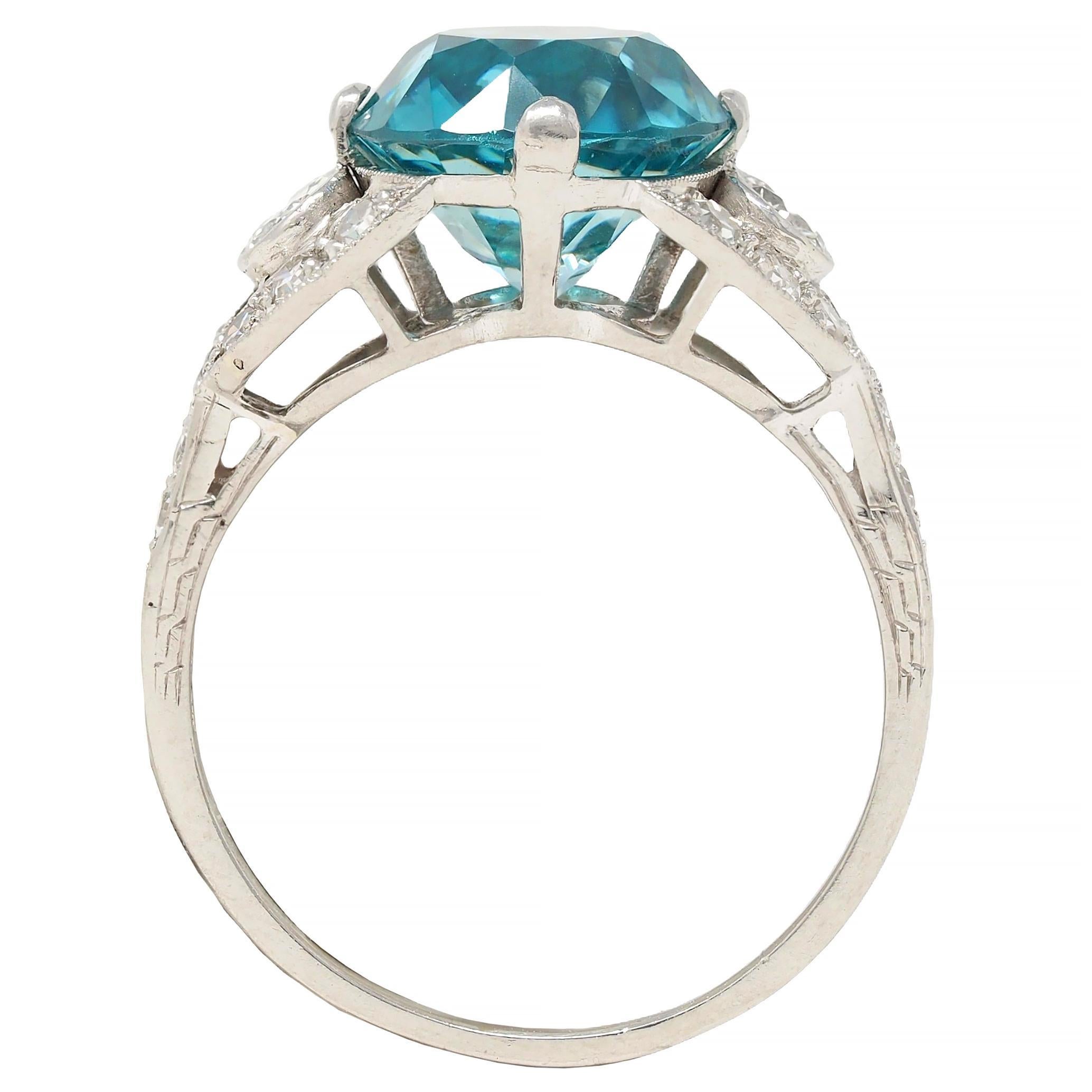 Art Deco 6.35 CTW Zircon Diamond Platinum Vintage Cocktail Ring For Sale 4