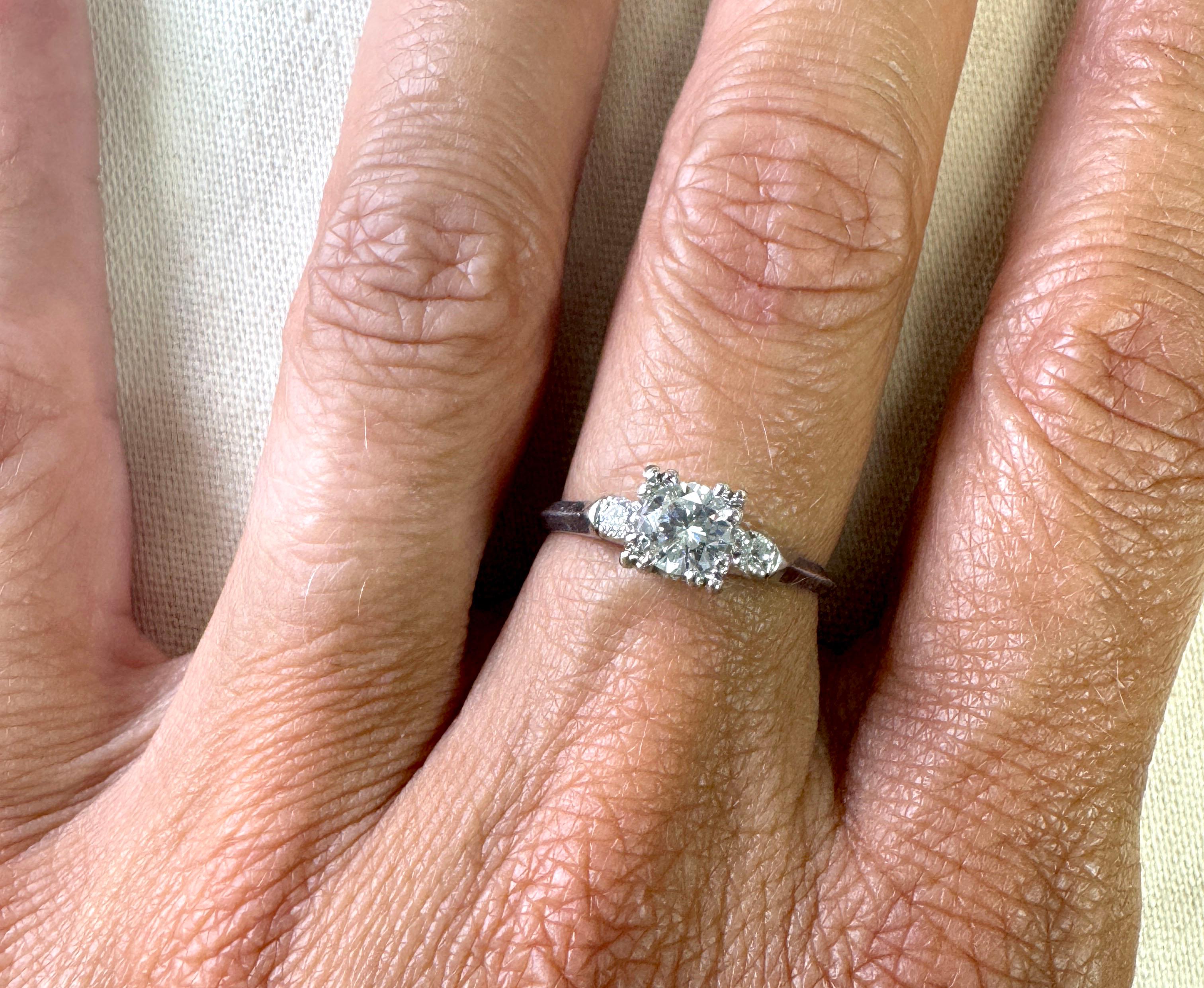 Bague en diamant GIA Platine Antique 1930s 1940s Original Mined Pour femmes en vente