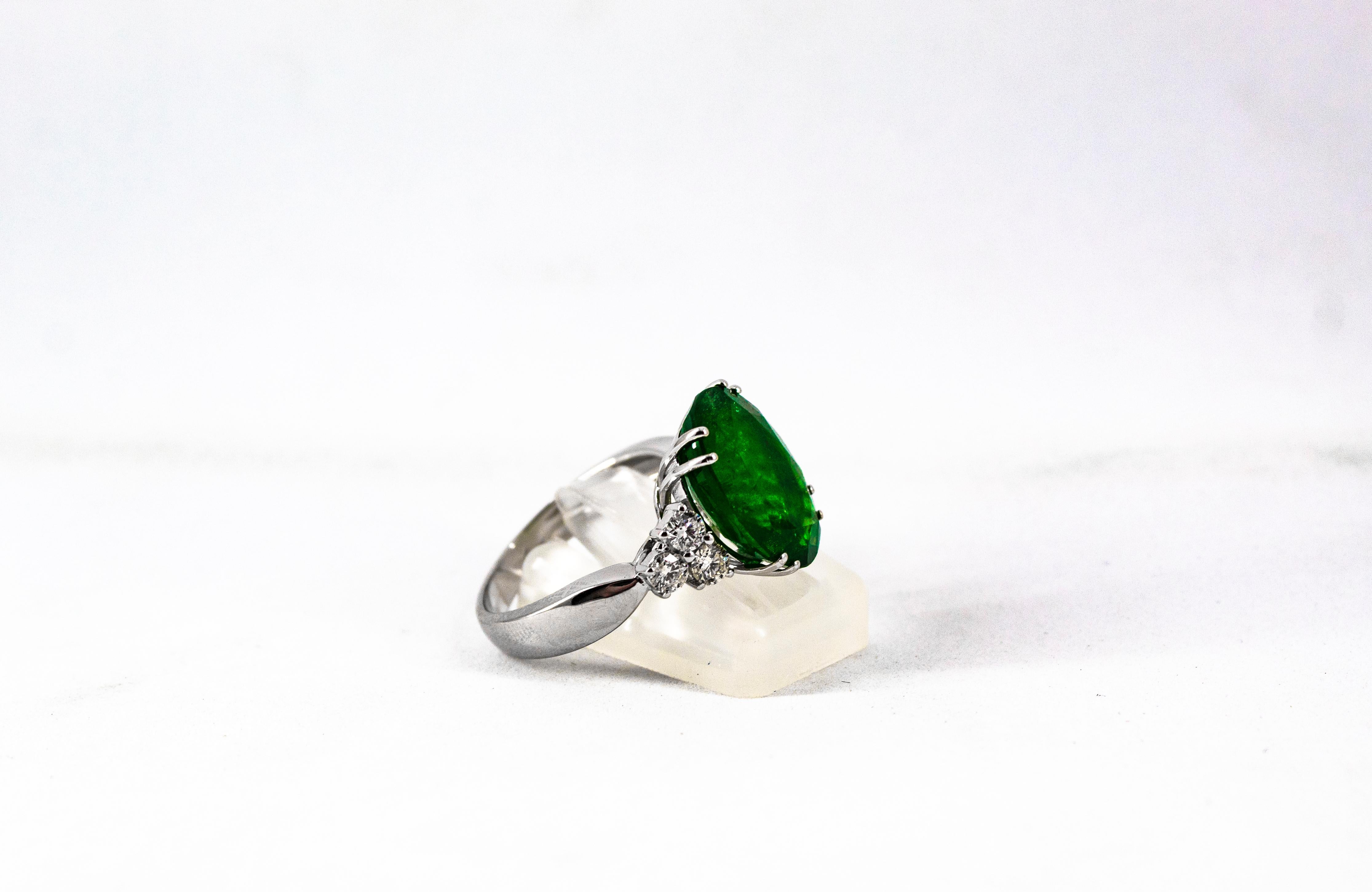 Art Deco 6.42 Carat Emerald 0.60 Carat White Diamond White Gold Cocktail Ring For Sale 5