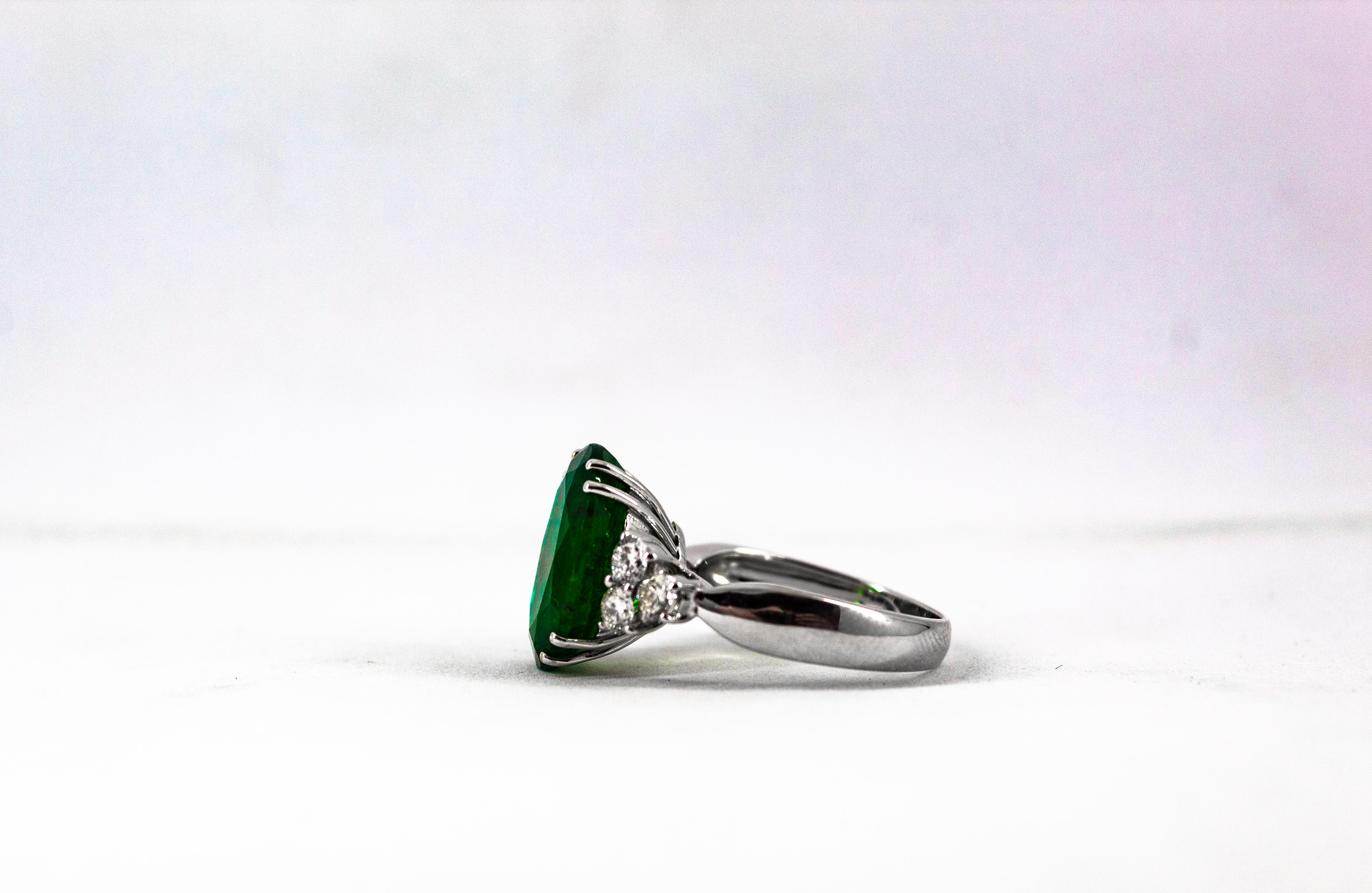 Art Deco 6.42 Carat Emerald 0.60 Carat White Diamond White Gold Cocktail Ring For Sale 14