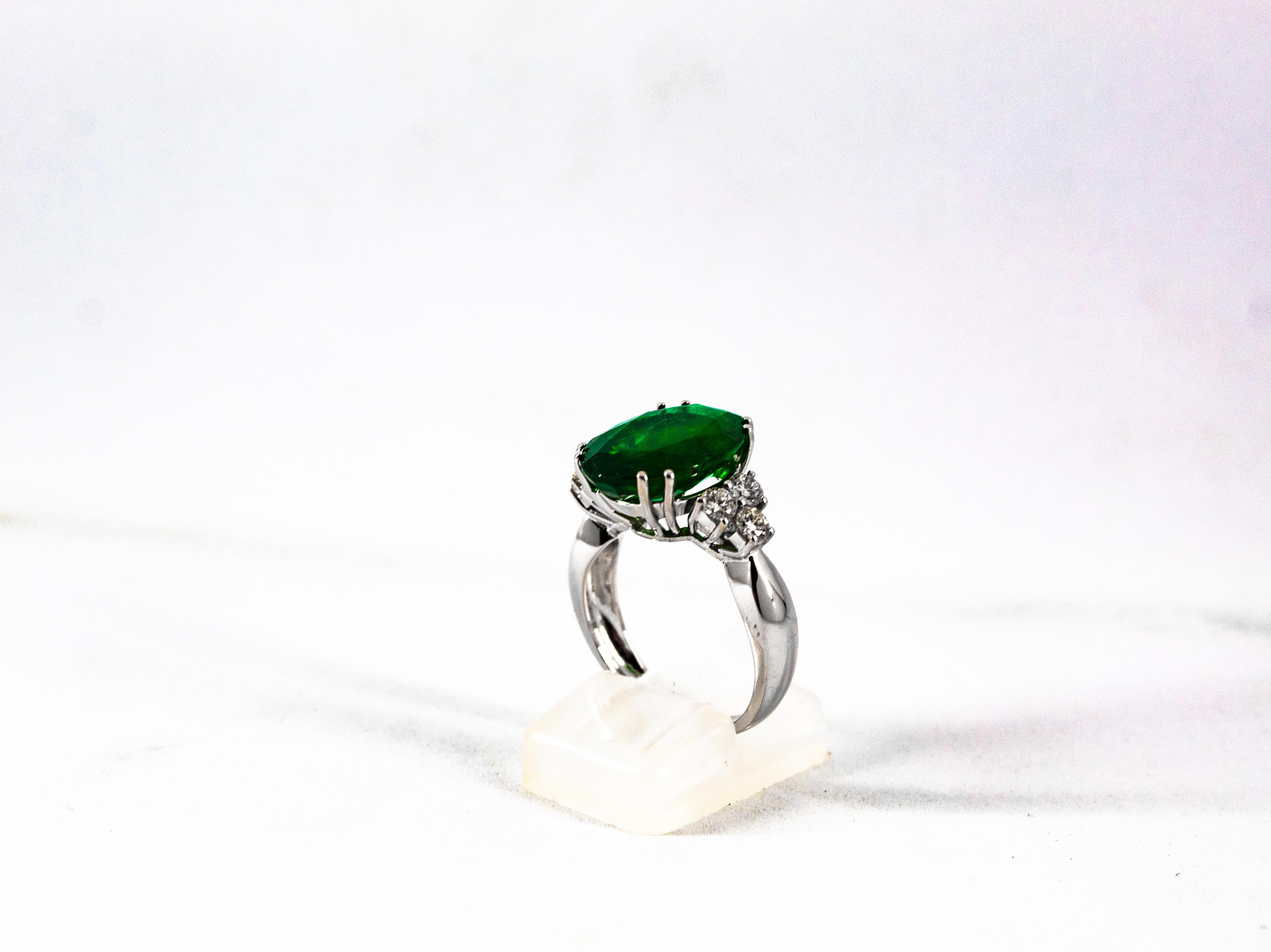 Art Deco 6.42 Carat Emerald 0.60 Carat White Diamond White Gold Cocktail Ring For Sale 3