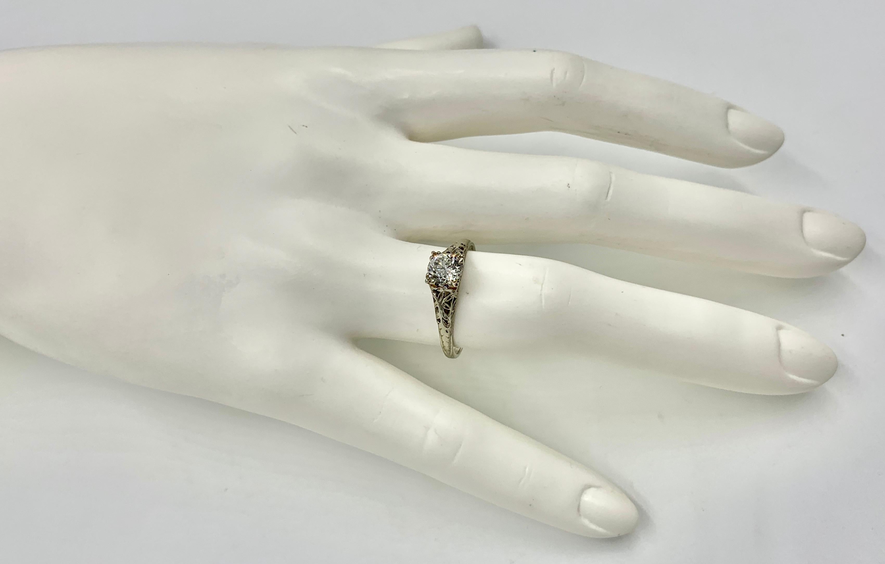 Art Deco .65 Carat G Color VS Old European Cut Diamond Wedding Engagement Ring For Sale 3