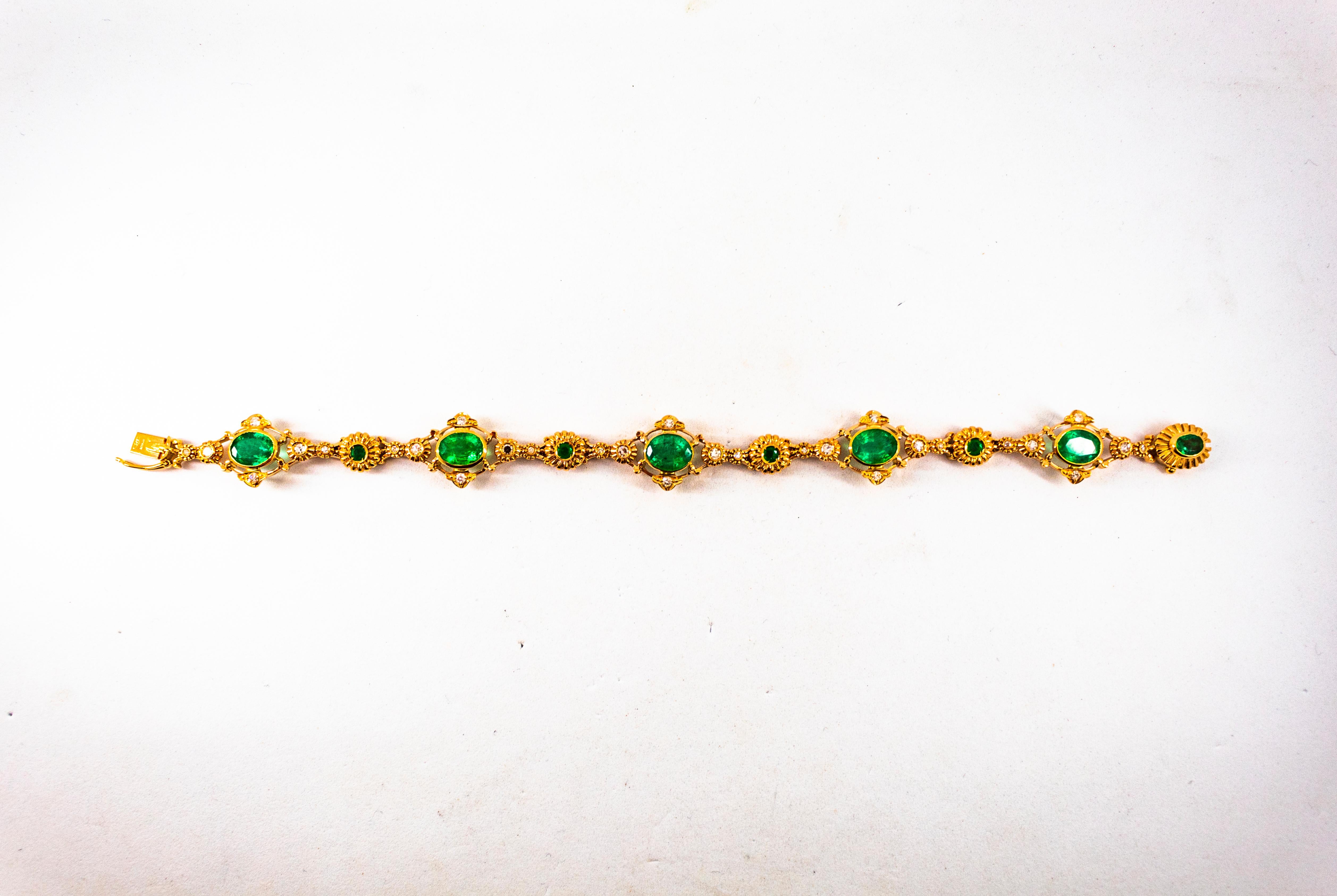 Art Deco Style 6.60 Carat Emerald 0.60 Carat White Diamond Yellow Gold Bracelet 2