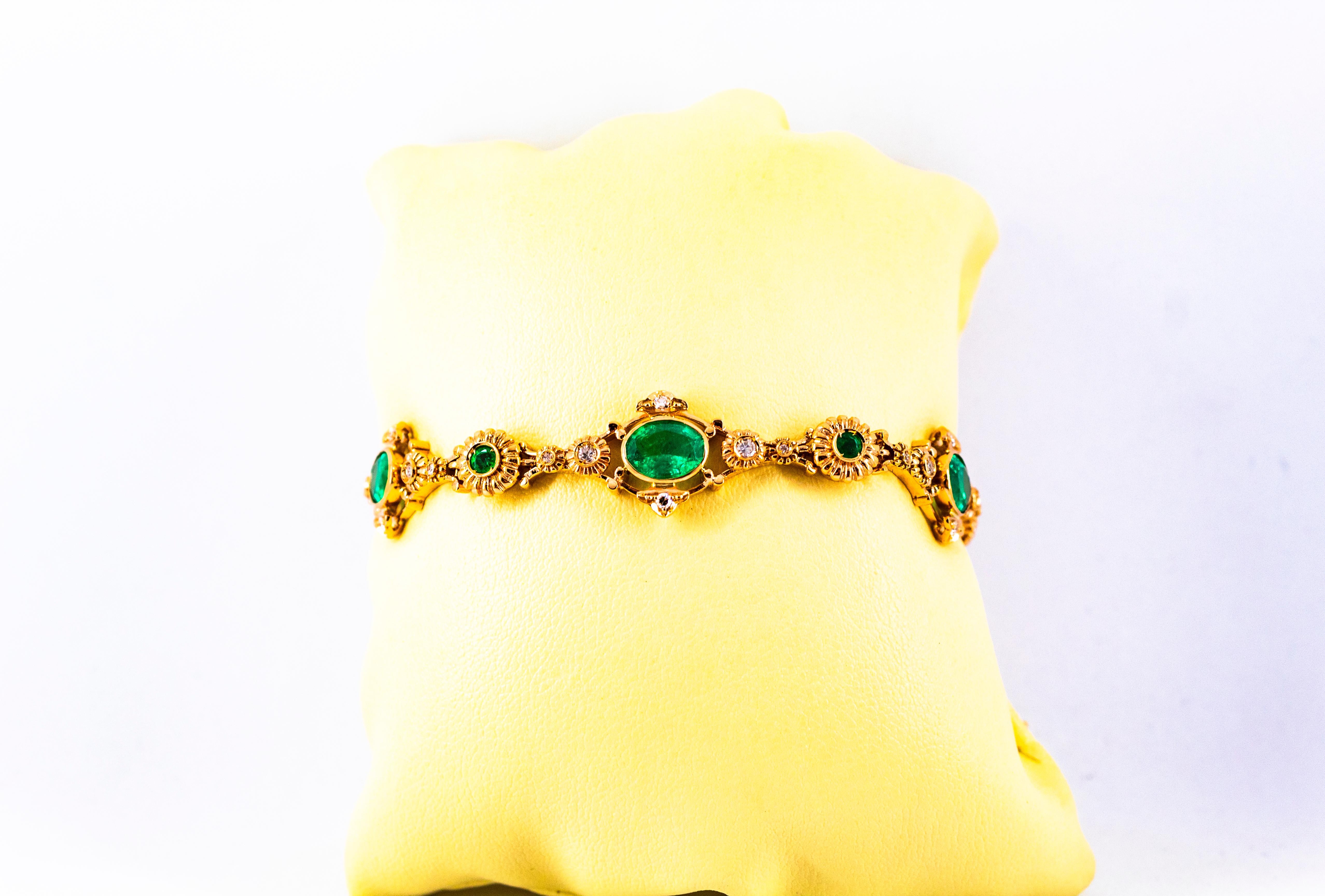 Art Deco Style 6.60 Carat Emerald 0.60 Carat White Diamond Yellow Gold Bracelet 4
