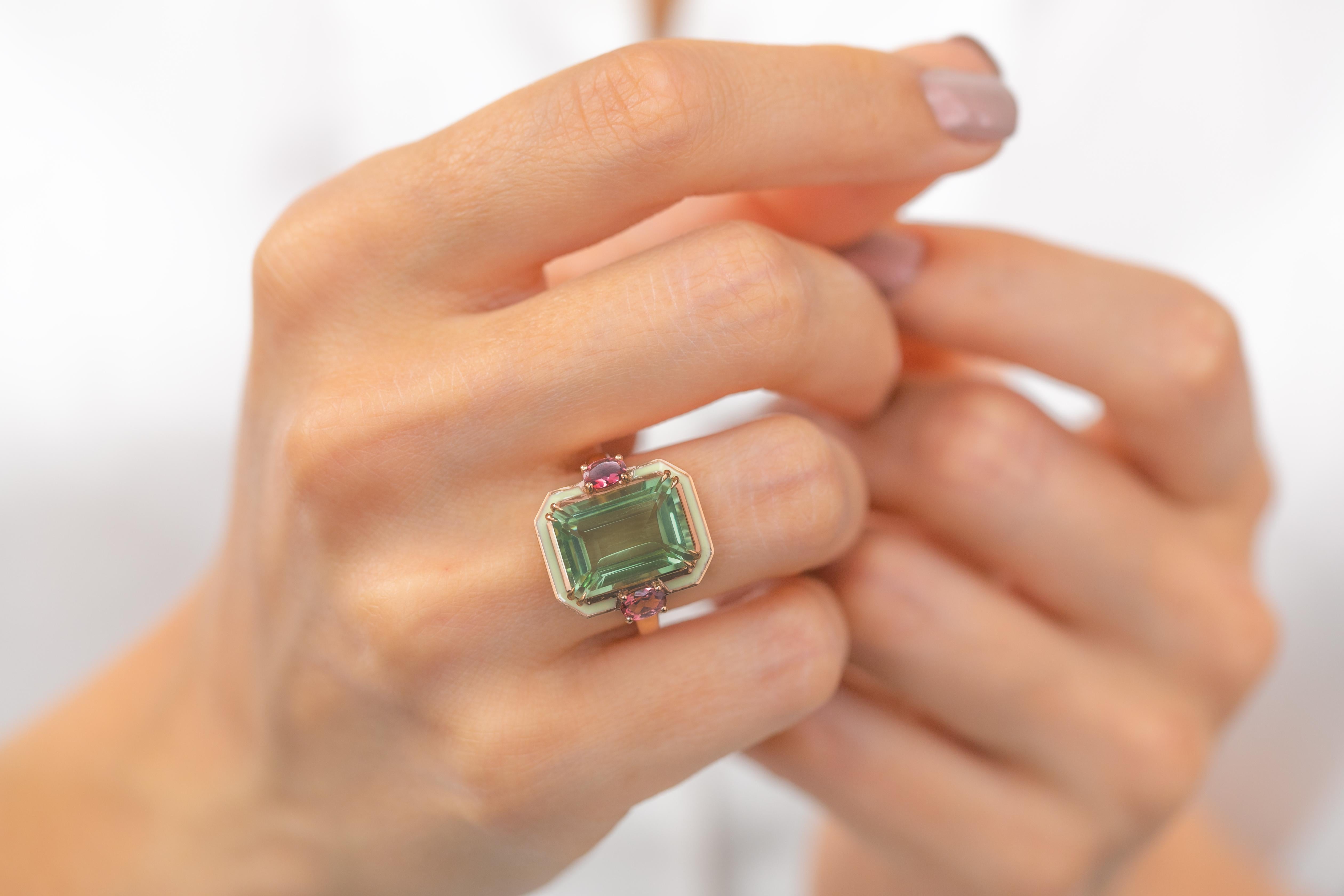 For Sale:  Art Deco 6.70ct. Green Amethyst and 0.45 ct. 14K Gold Ring With Pink Tourmaline 14
