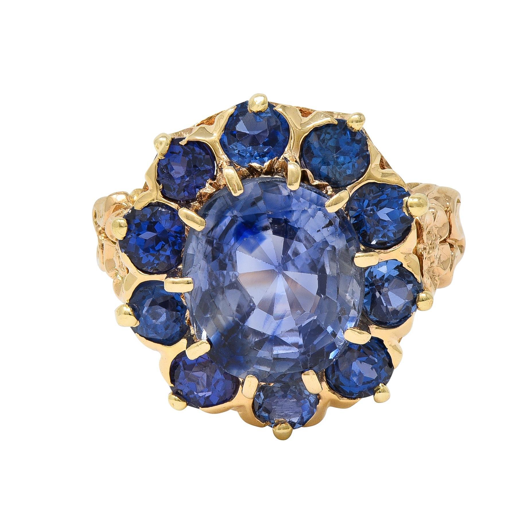 Art Deco 6.80 CTW Sapphire 14 Karat Yellow Gold Antique Halo Ring GIA im Angebot