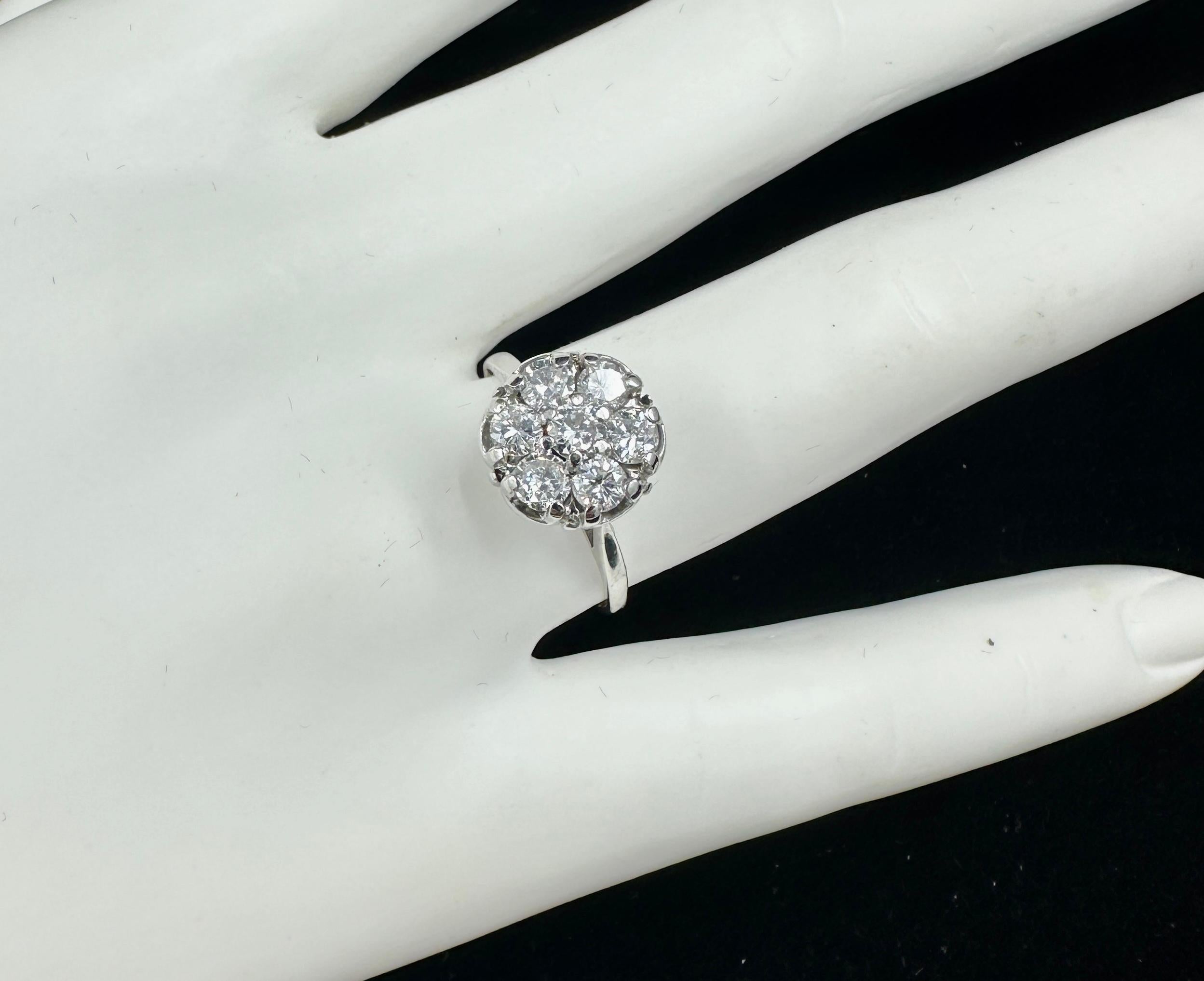 Art Deco 7 Diamant 14 Karat Weißgold Ring Hochzeit Verlobung Cluster Cocktail Damen im Angebot