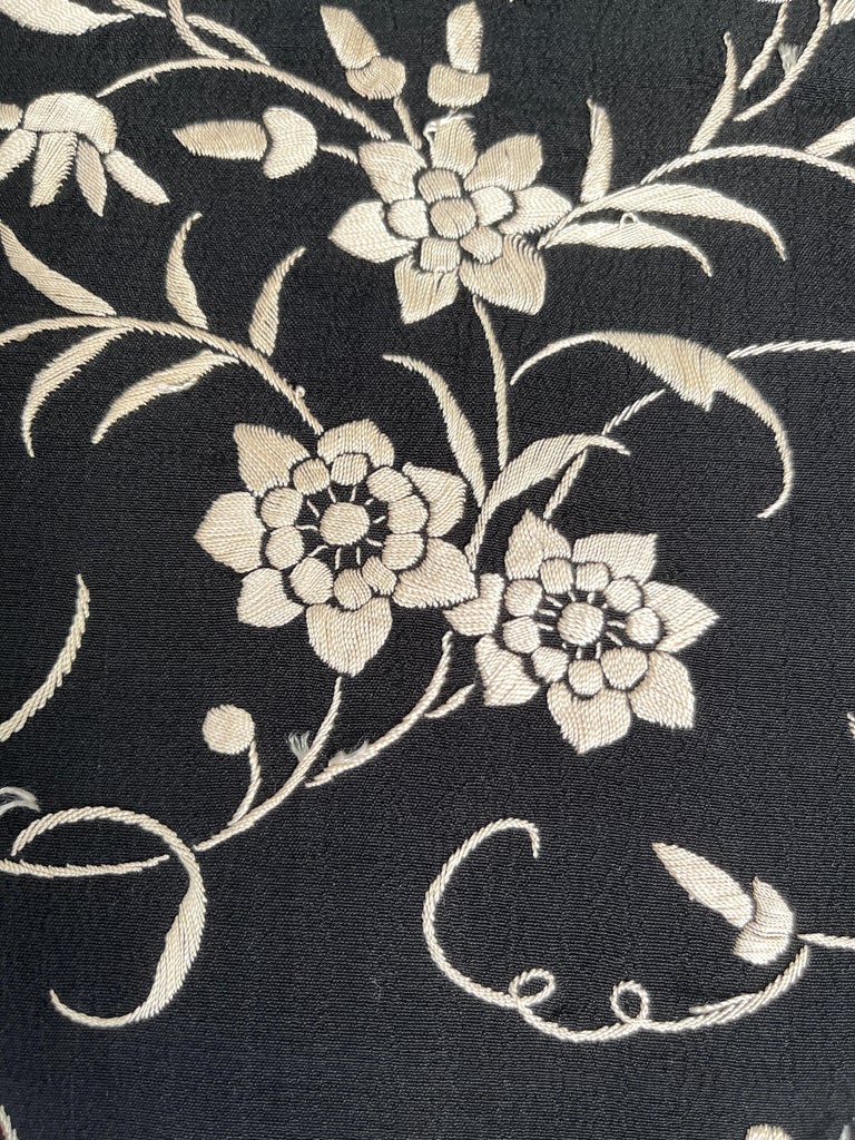 Art Deco 7 Ft. Black Silk Manila Piano Shawl With White Floral Embroidery For Sale 5