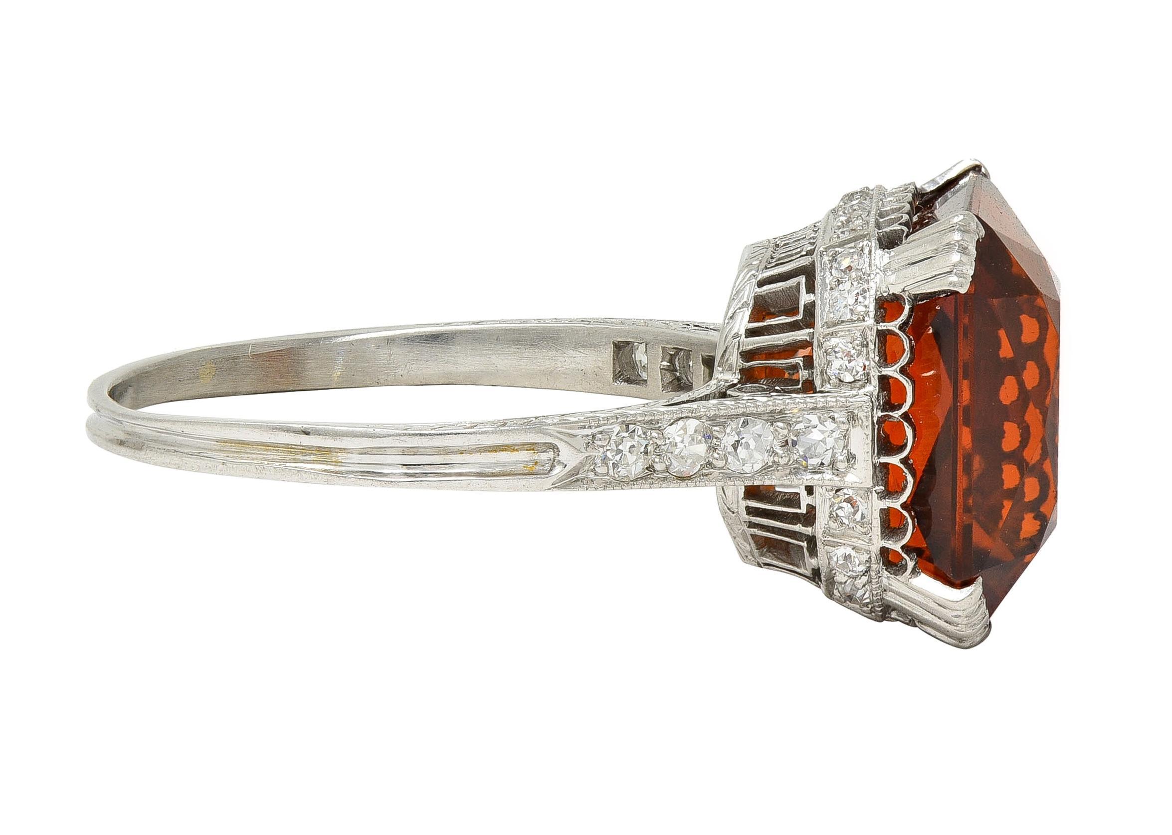 Art Deco 7.28 CTW Citrine Diamond Platinum Vintage Wheat Cocktail Ring en Excelente estado para la venta en Philadelphia, PA