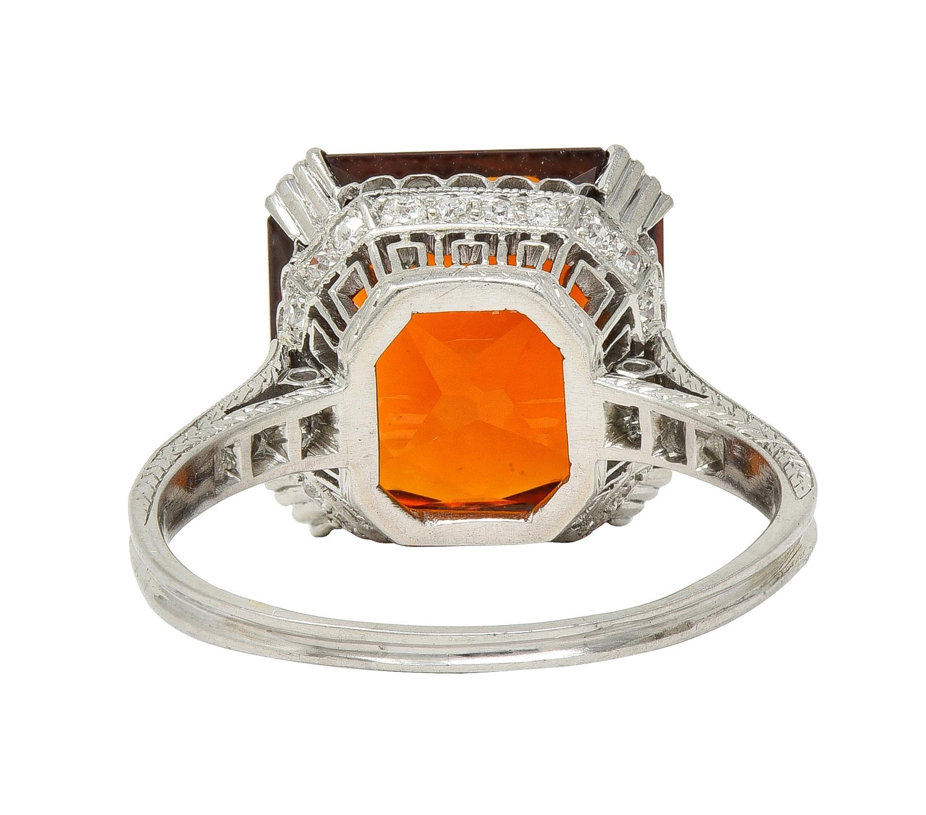 Femenino o masculino Art Deco 7.28 CTW Citrine Diamond Platinum Vintage Wheat Cocktail Ring en venta