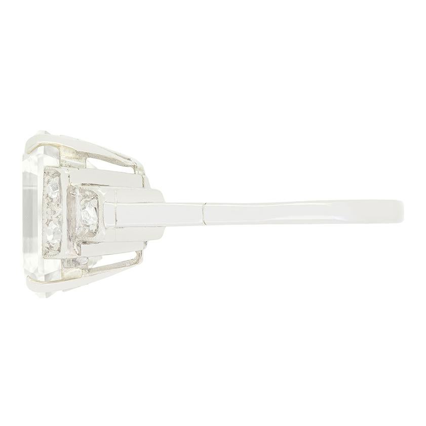 Anillo solitario de diamantes Art Déco de 7,60 ct, c.1920 Corte esmeralda en venta