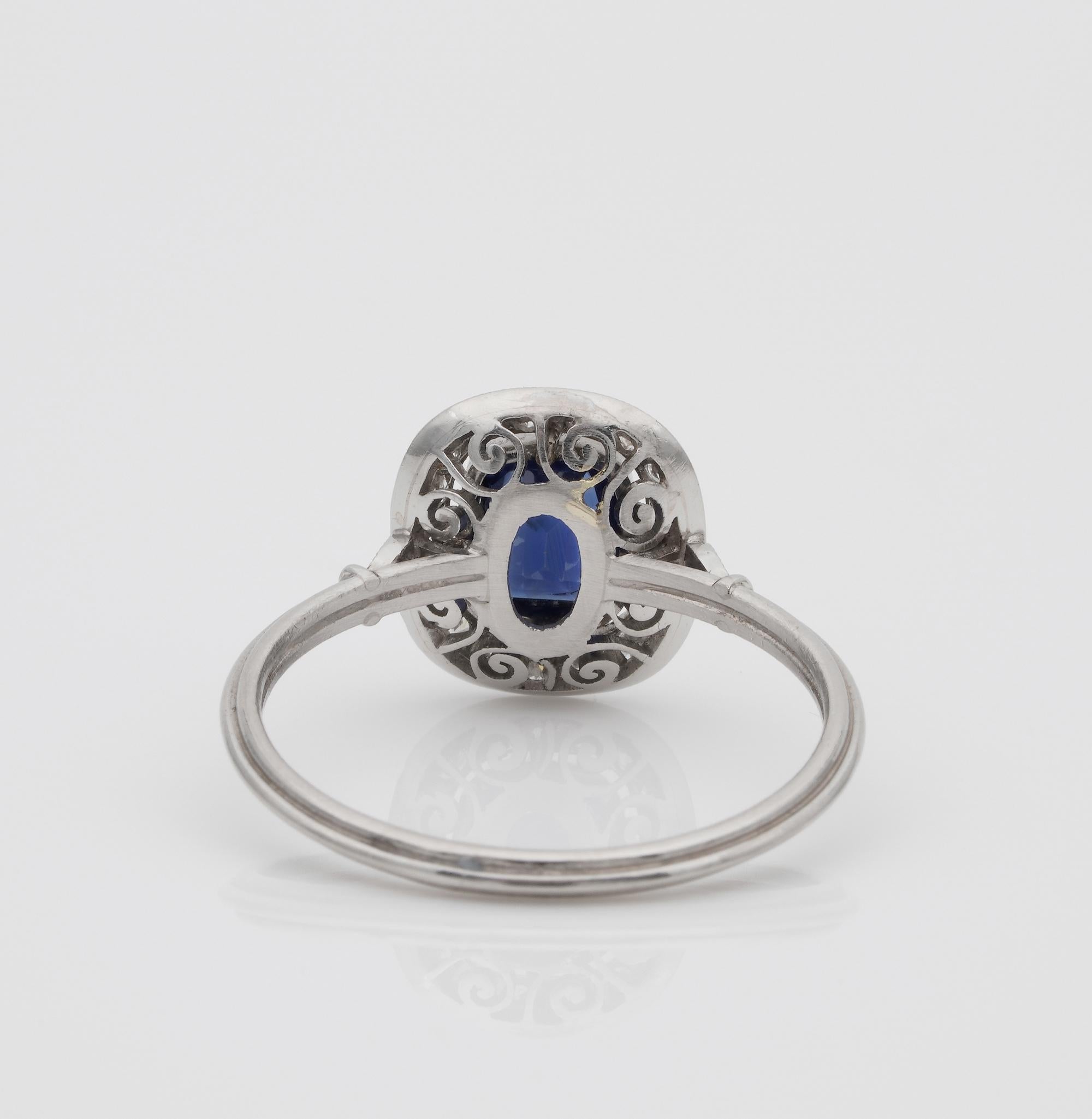 Art Deco .77 Ct Natural No Heat Ceylon Sapphire .55 Carat Diamond Platinum Ring For Sale 2