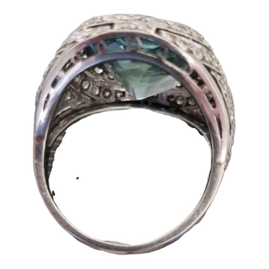 Art-Déco-Ring aus Platin mit 8 Karat Aquamarin und Diamant 7