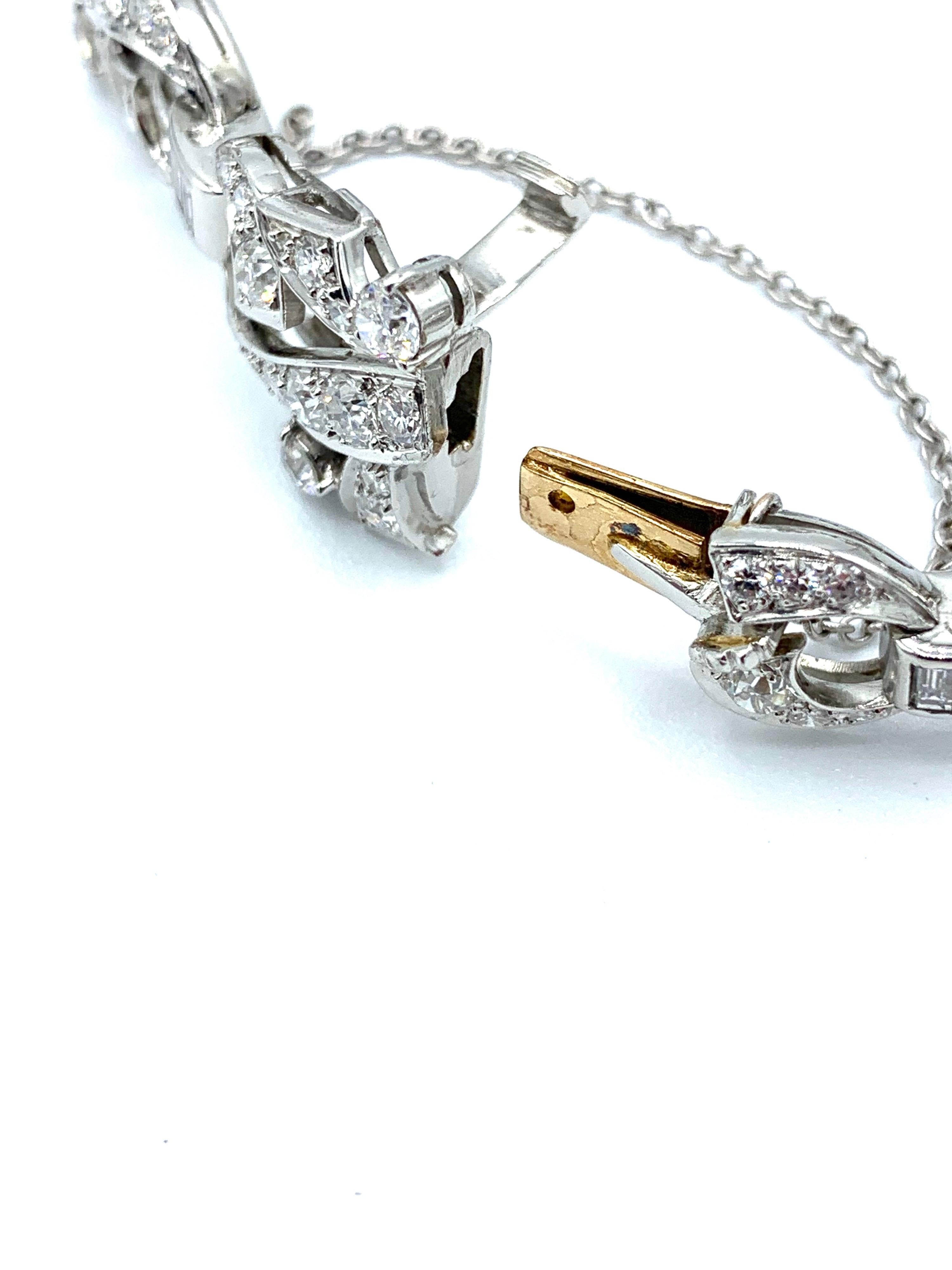 Art Deco Style 8.68 Carat Round and Baguette Diamond Platinum Bracelet For Sale 1