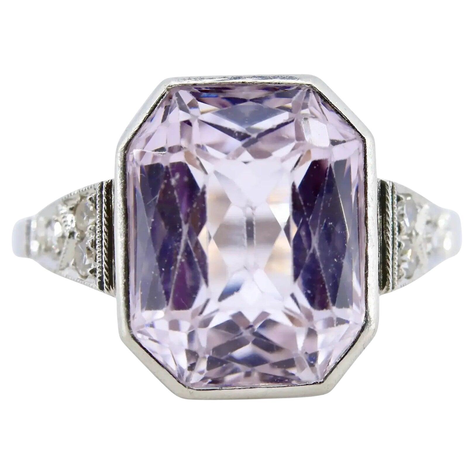 Art Deco 8.87CTW Pink Kunzite & Diamond Ring in Platinum C. 1920's For Sale