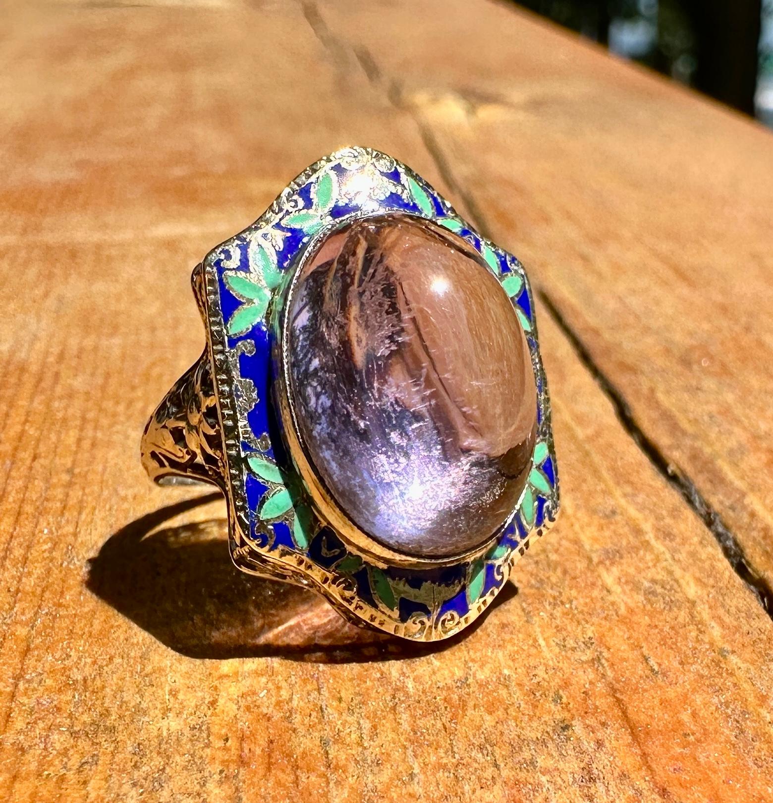 Art Deco 9 Carat Amethyst Enamel Ring Antique 14 Karat White Gold In Excellent Condition For Sale In New York, NY
