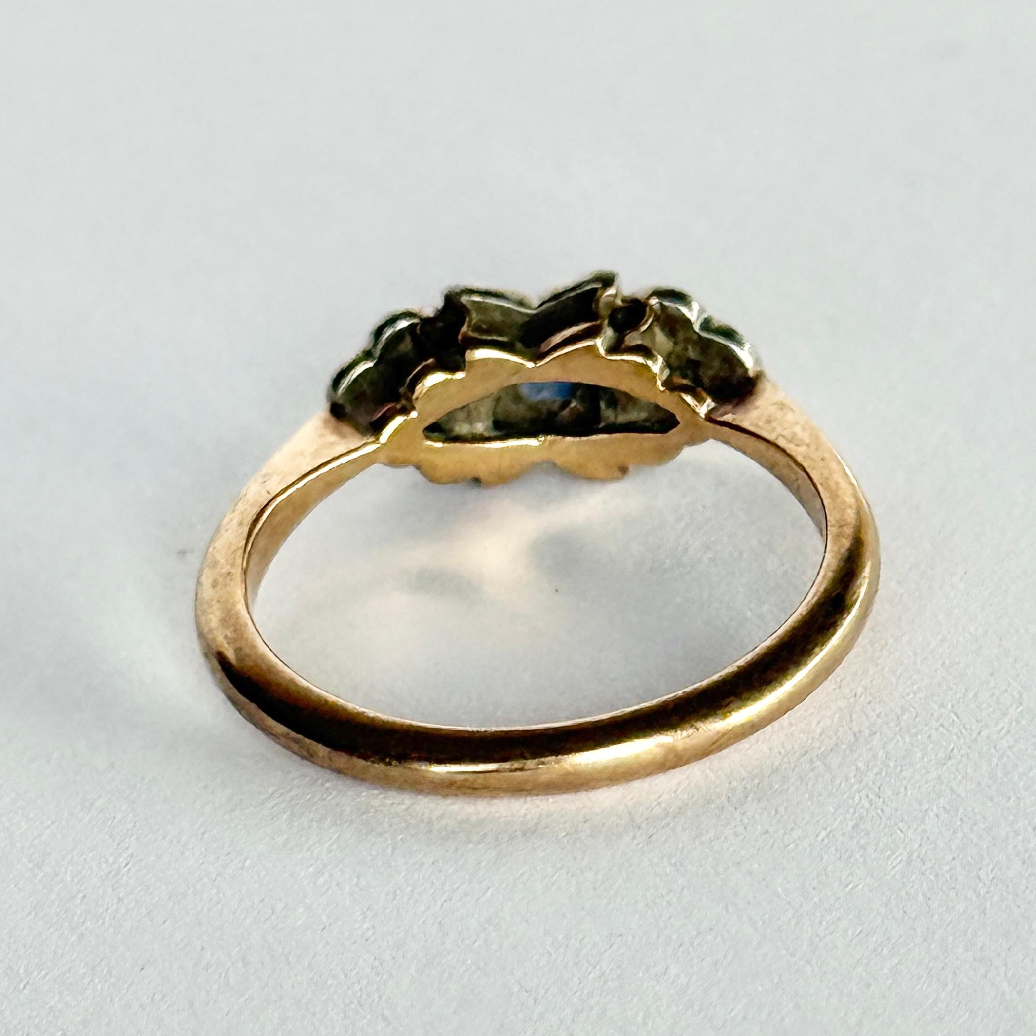 Anillo Art Déco de Oro de 9 Quilates y Platino con Panel de Zafiros y Diamantes en Bueno estado para la venta en Chipping Campden, GB