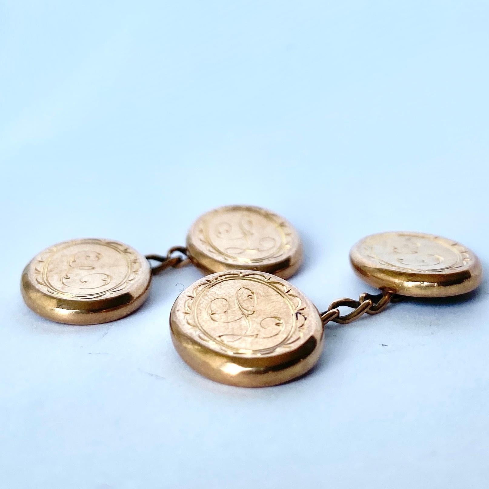 Art Deco 9 Carat Gold Engraved Cufflinks In Good Condition For Sale In Chipping Campden, GB