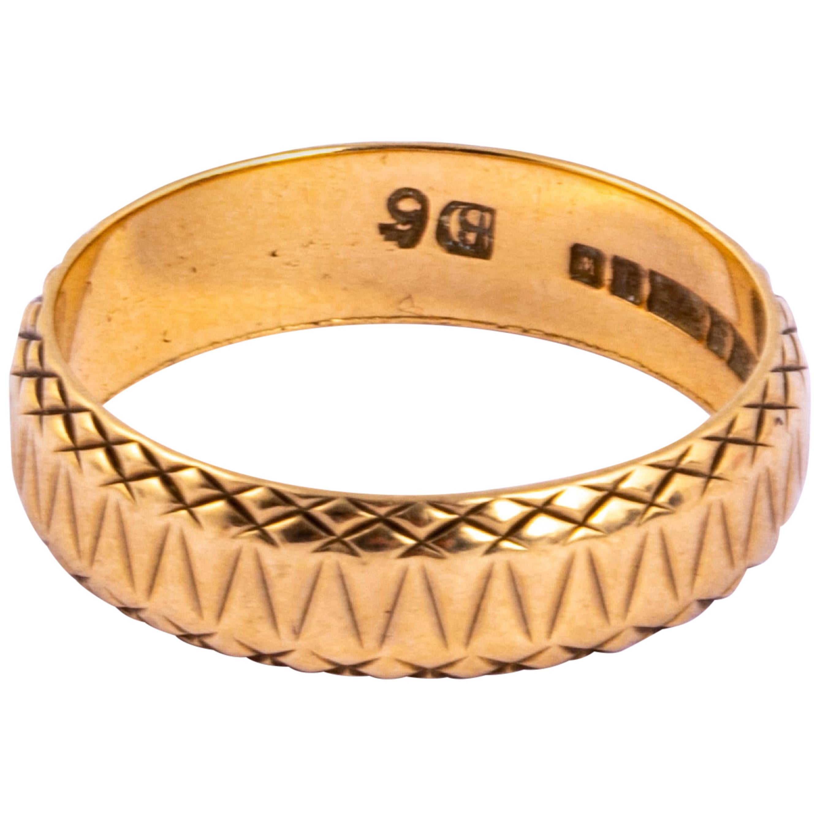 Art Deco Style 9 Carat Gold Fancy Band For Sale