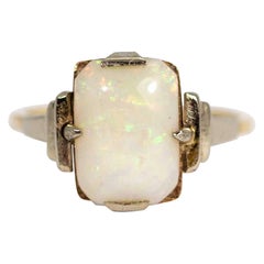 Antique Art Deco 9 Carat Gold Opal Ring