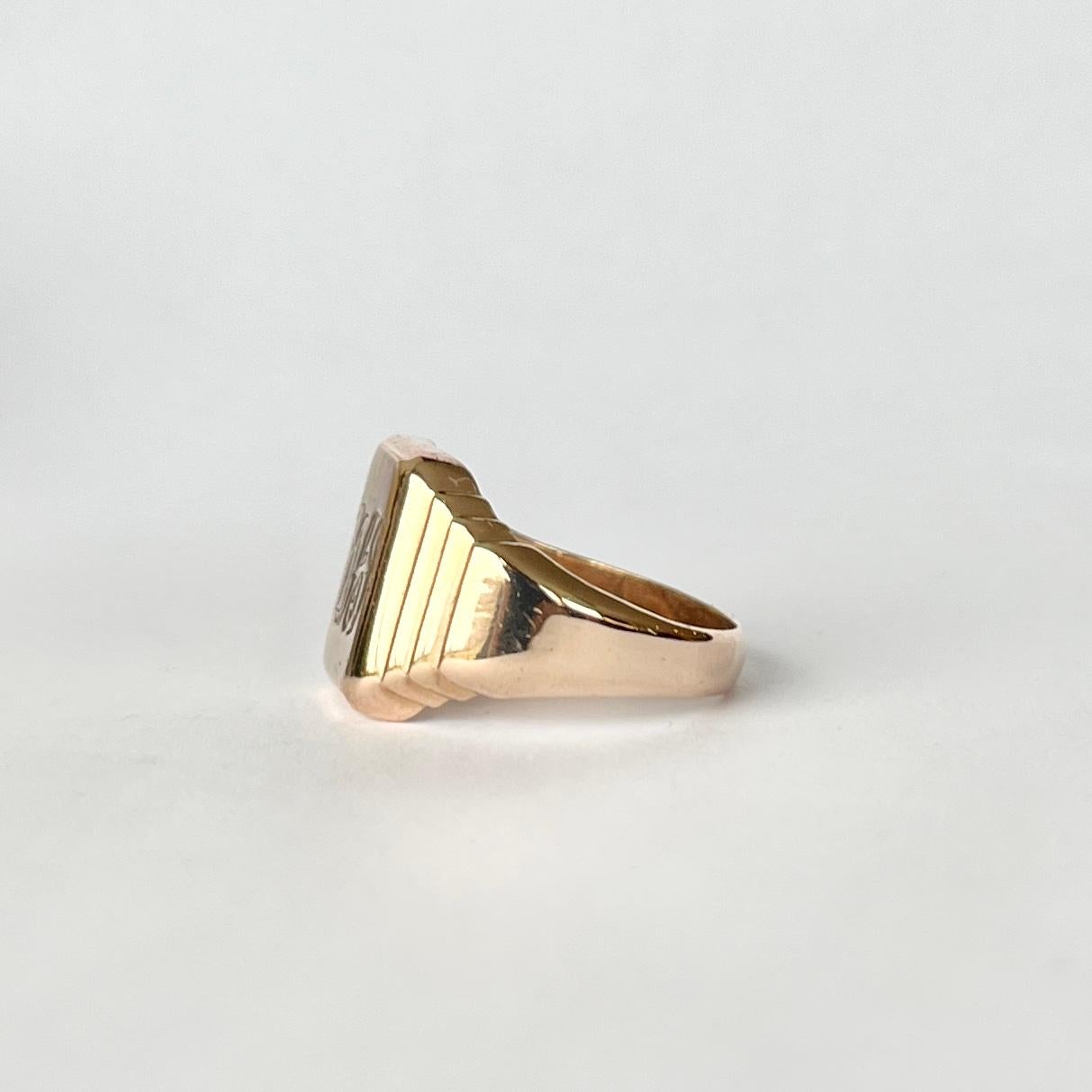 Women's or Men's Art Deco 9 Carat Gold Signet Ring For Sale
