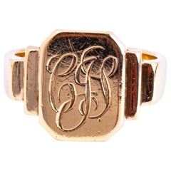 Art Deco 9 Carat Gold Signet Ring