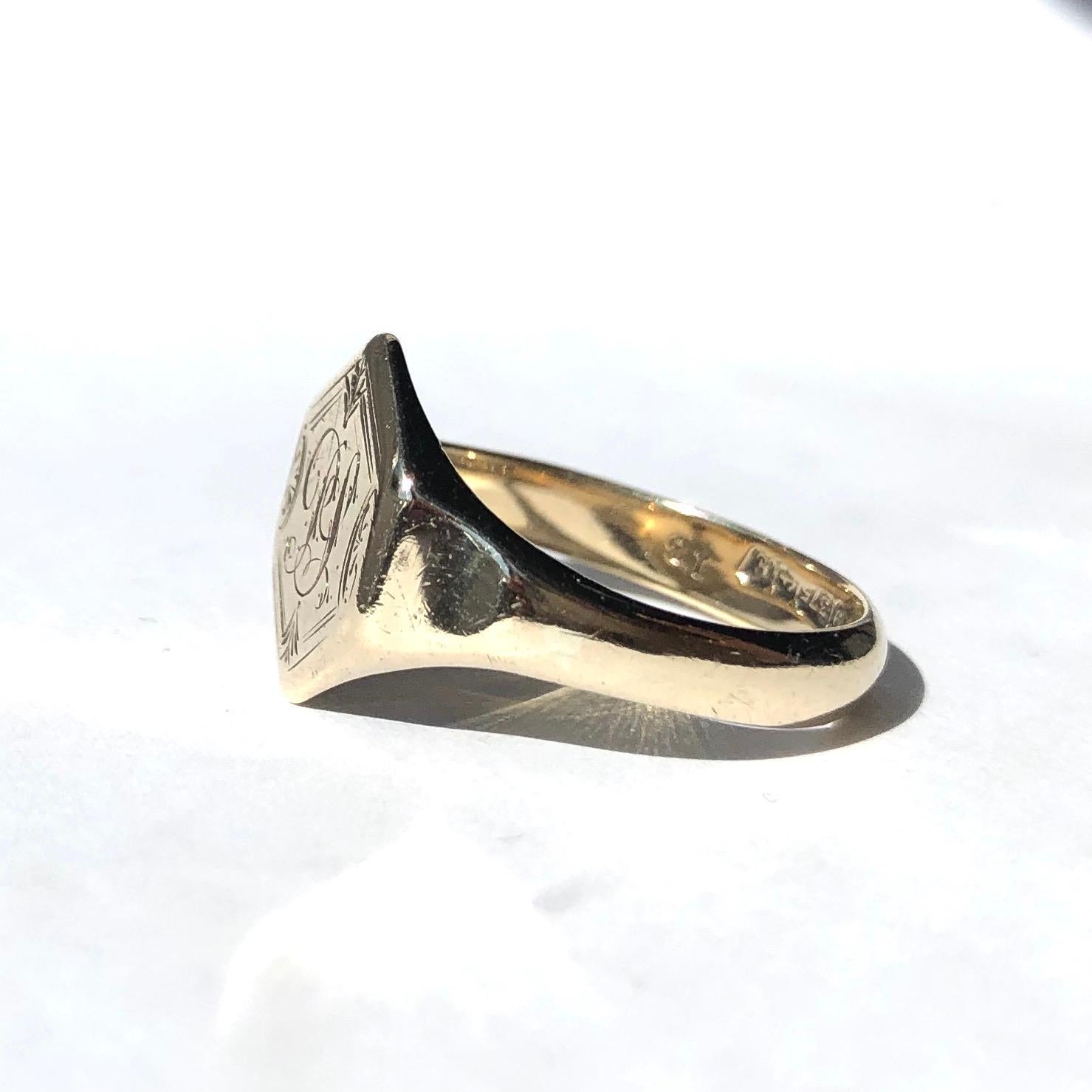 This Art Deco ring has wonderful style and has the initials 'PJ' engraved into the front of it in a beautiful scroll font. Made in Birmingham, England. 

Ring Size: U 1/2 or 10 1/4 
Widest Point: 15mm 

Weight: 5.31g

