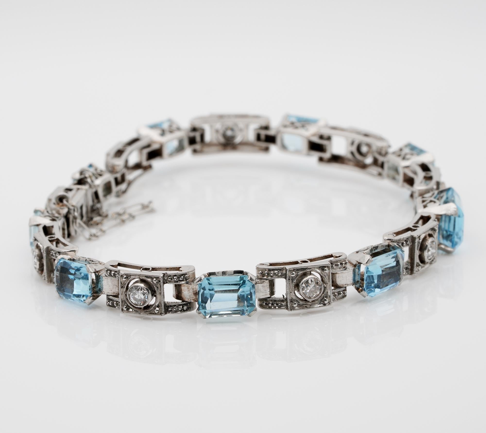 Enduring Memories

An exceptionally beautiful, wearable and versatile Art Deco bracelet for today’s lifestyles
Rare, authentic, Art Deco at peak, heavily constructed out of Platinum in a delightful geometric pattern Diamond links so loved in the