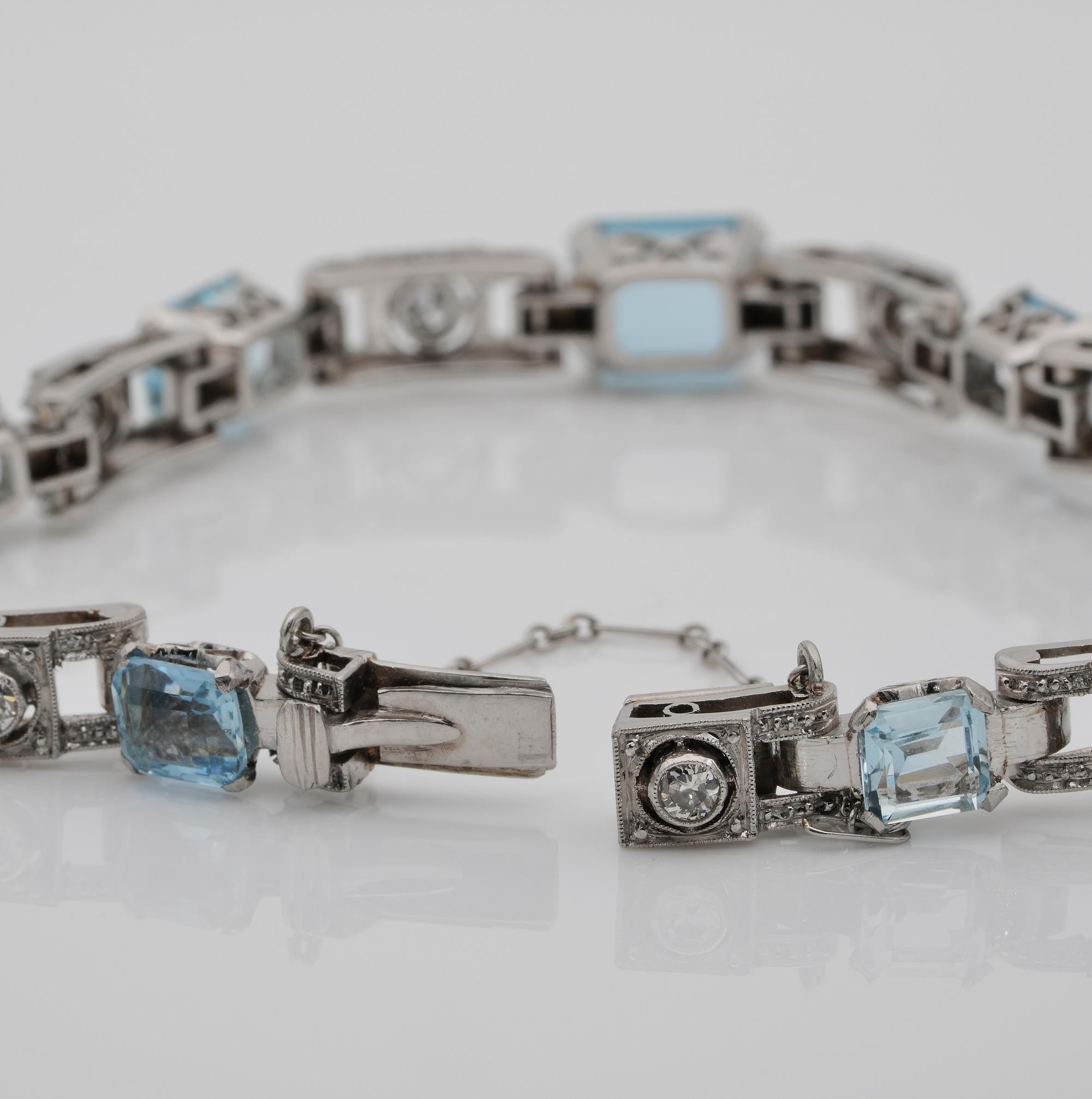Art Deco 9.0 Carat Natural Aquamarine Diamond Platinum Bracelet For Sale 1