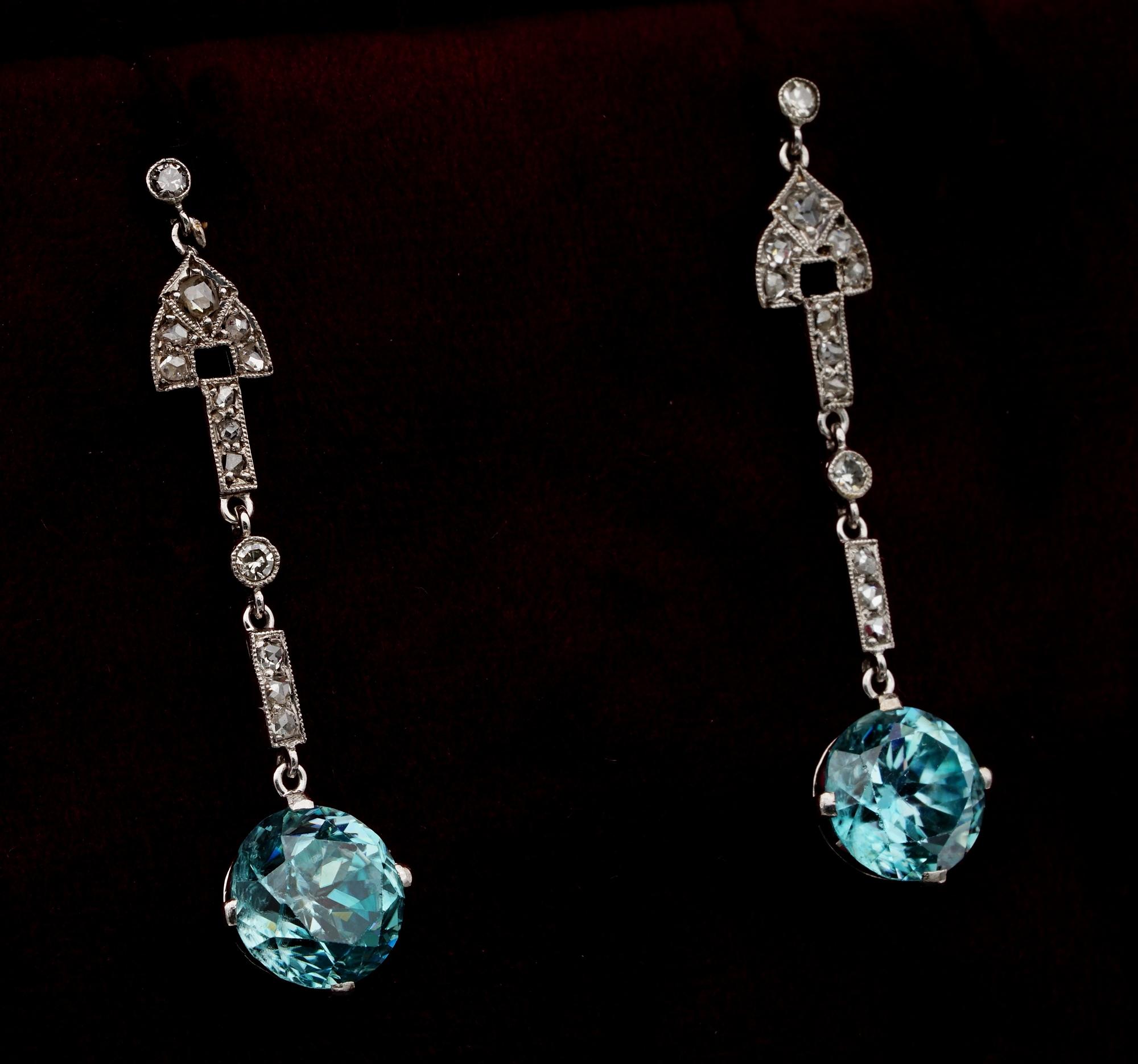 Art Deco 9.00 Carat Natural Blue Zircon and Diamond Platinum Drop Earrings In Good Condition For Sale In Napoli, IT