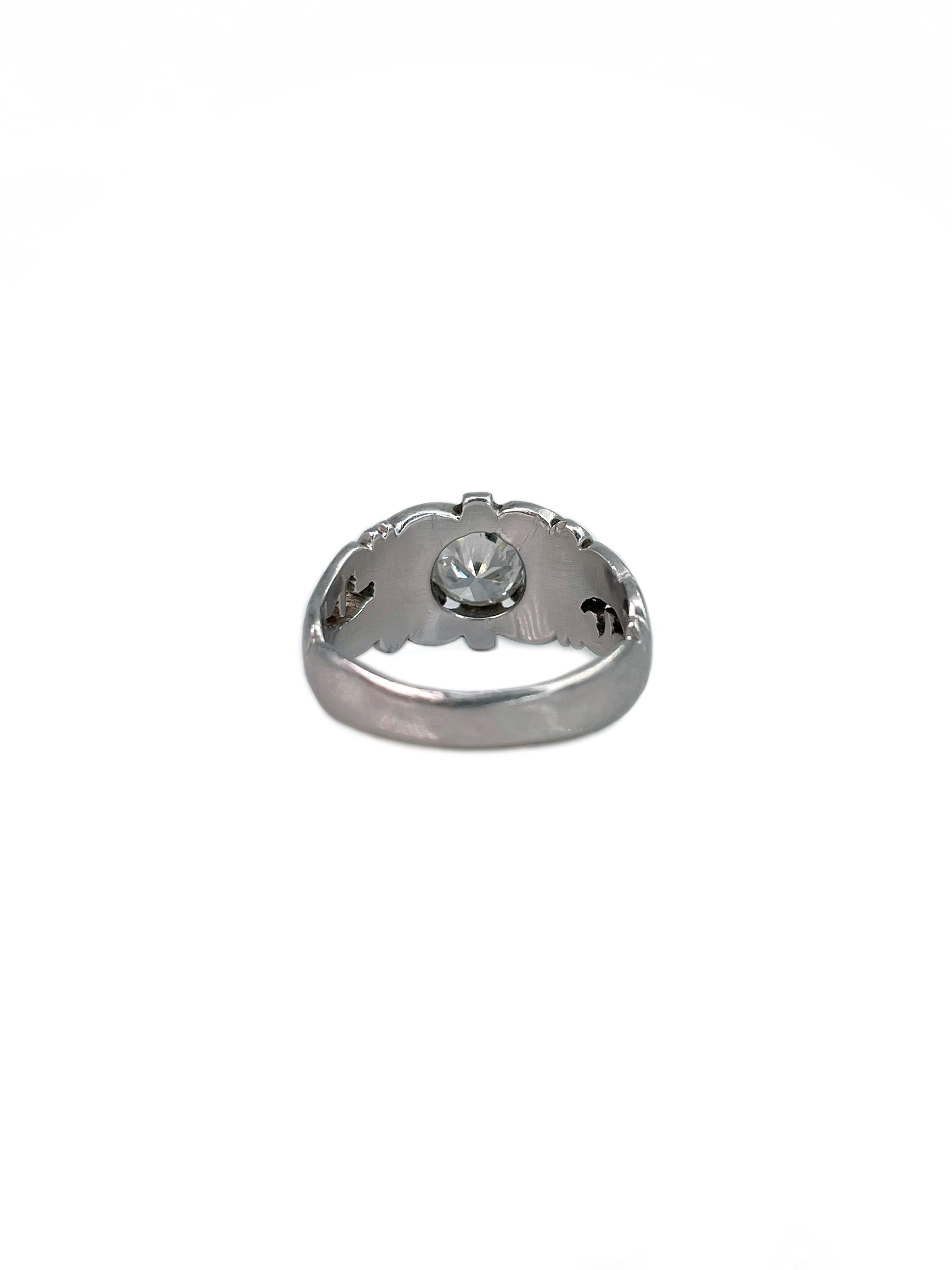 Art Deco 900 Platinum 0.70 Carat Diamond Engagement Ring In Good Condition For Sale In Vilnius, LT