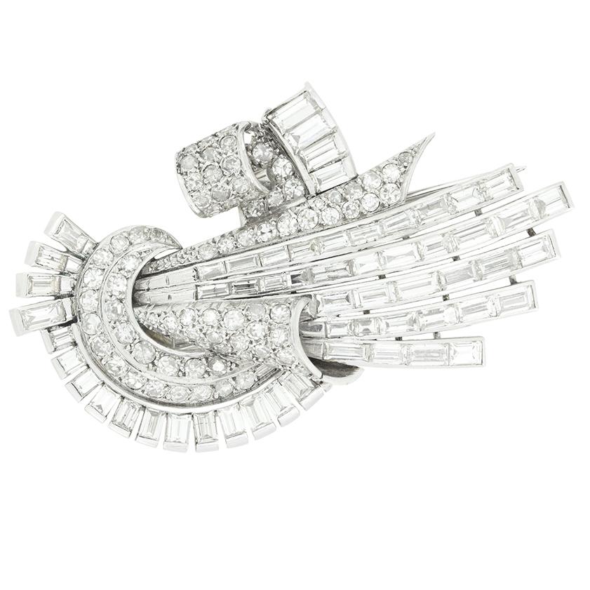 Art déco Broche Art Déco 9.00ct Diamond Spray Brooch, c.1920s en vente