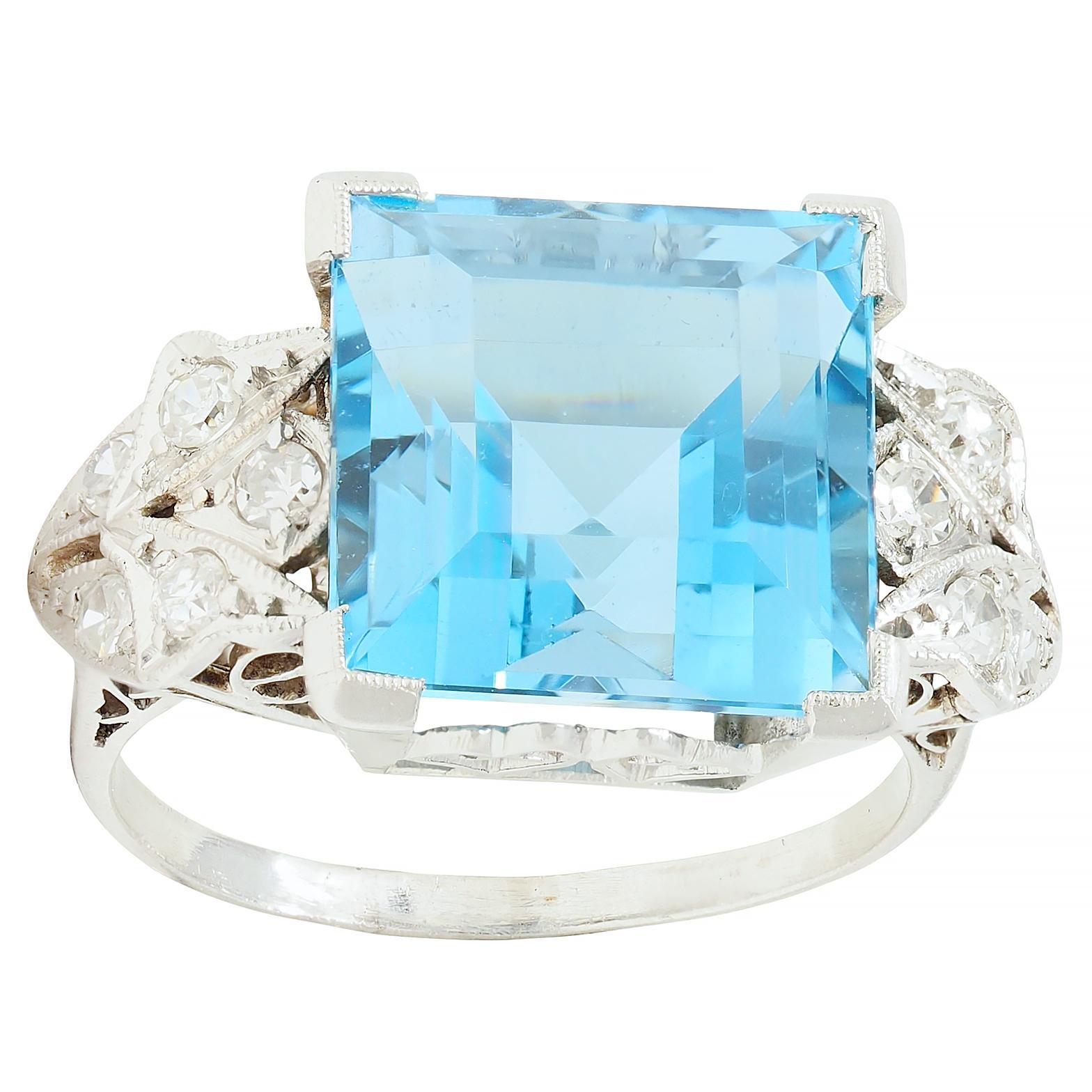 Anello Cocktail Vintage in platino con diamante acquamarina taglio Step 9,01 CTW Art of Vintage in vendita 3